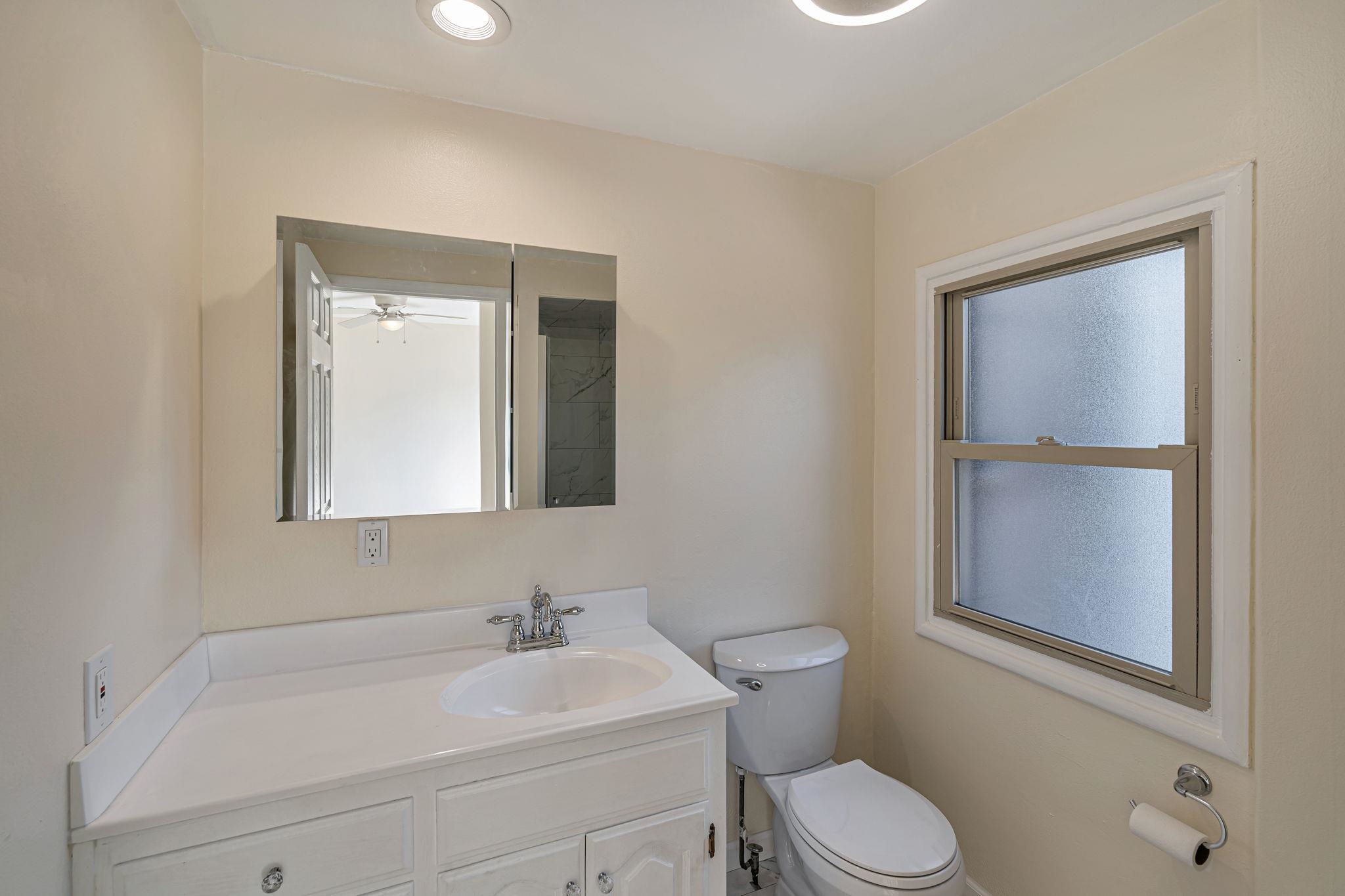 Detail Gallery Image 41 of 48 For 2101 West Ave. 136th, San Leandro,  CA 94577 - 4 Beds | 2 Baths