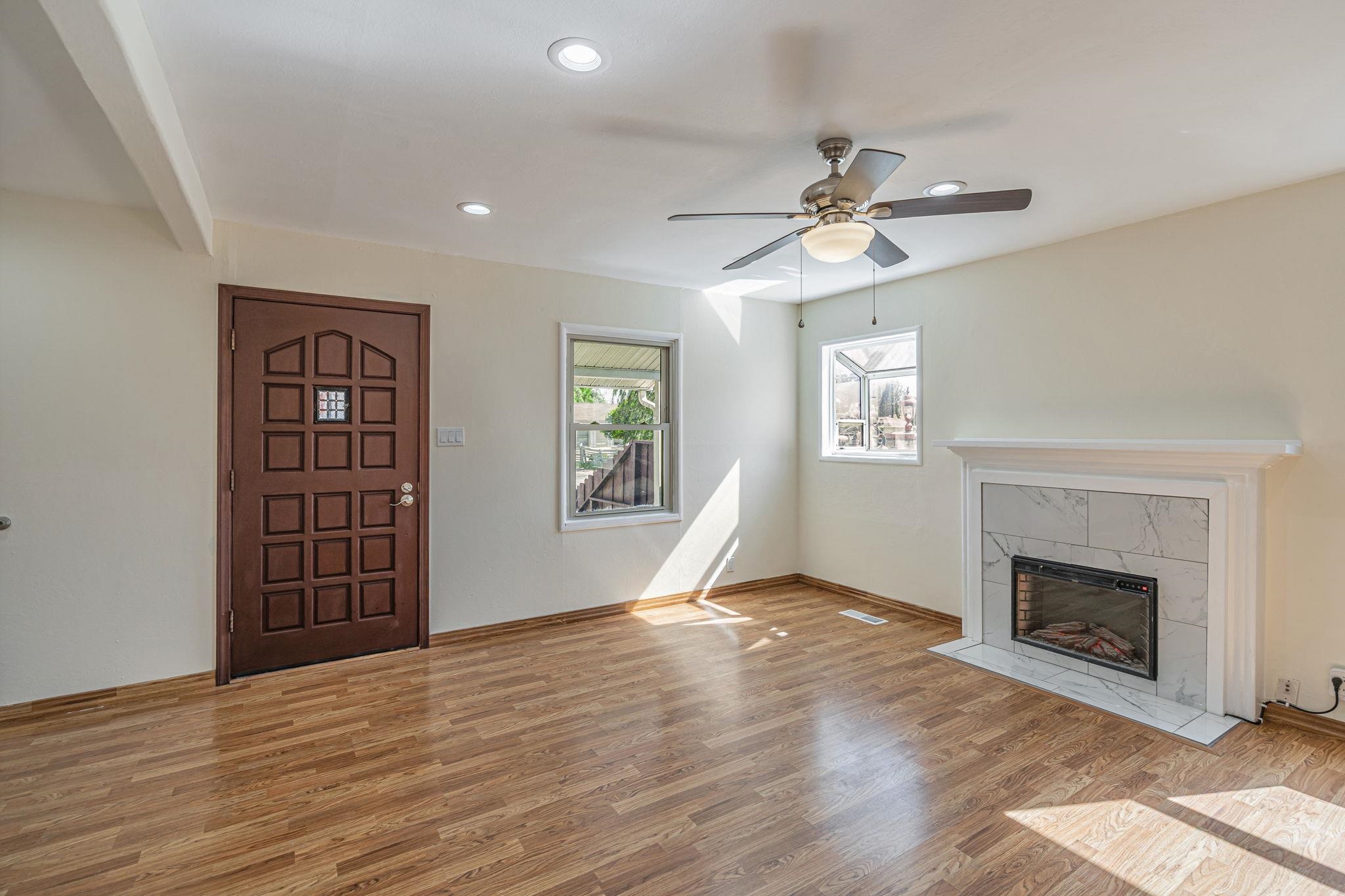 Detail Gallery Image 8 of 48 For 2101 West Ave. 136th, San Leandro,  CA 94577 - 4 Beds | 2 Baths