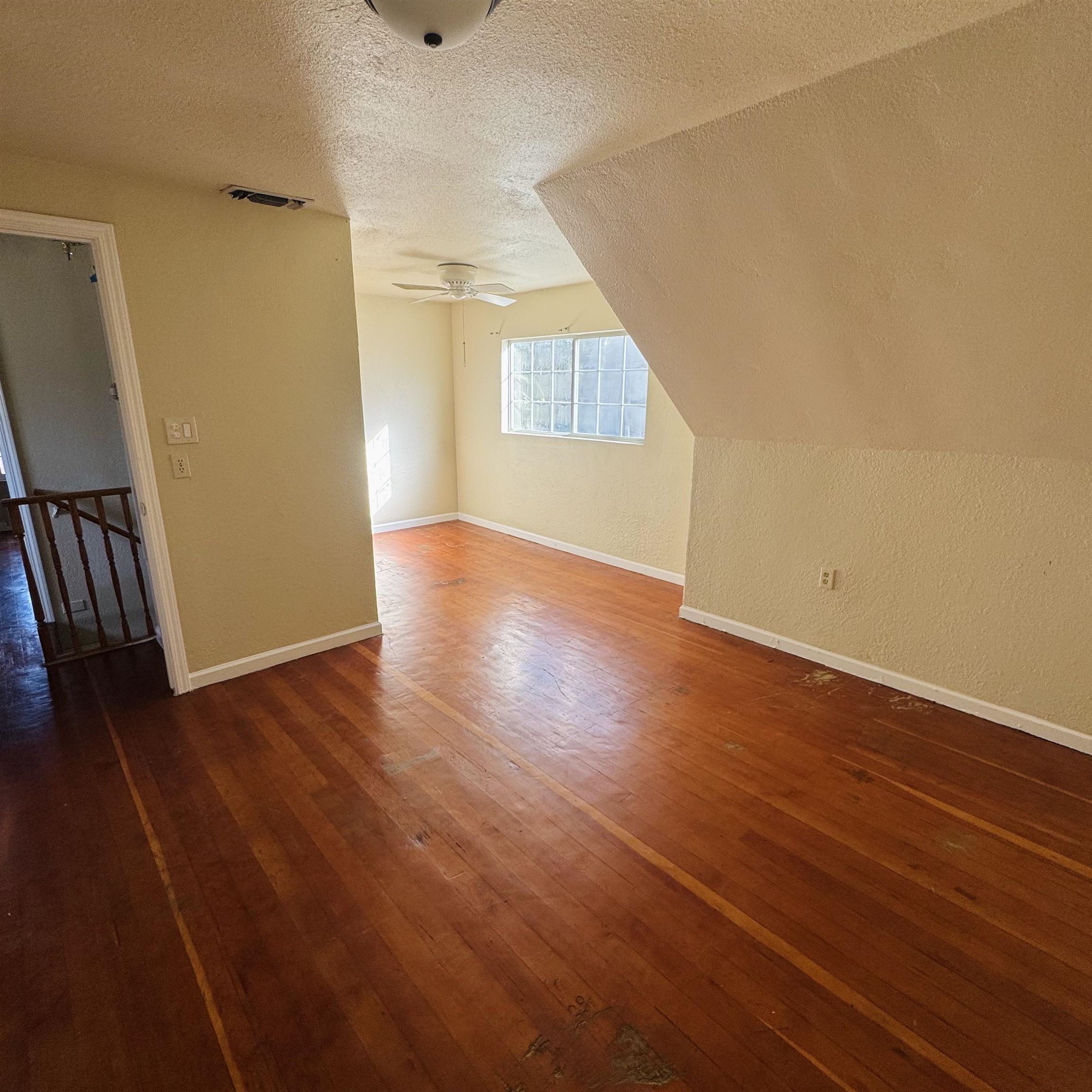 Detail Gallery Image 21 of 43 For 614 28th St, Sacramento,  CA 95816 - 4 Beds | 2 Baths