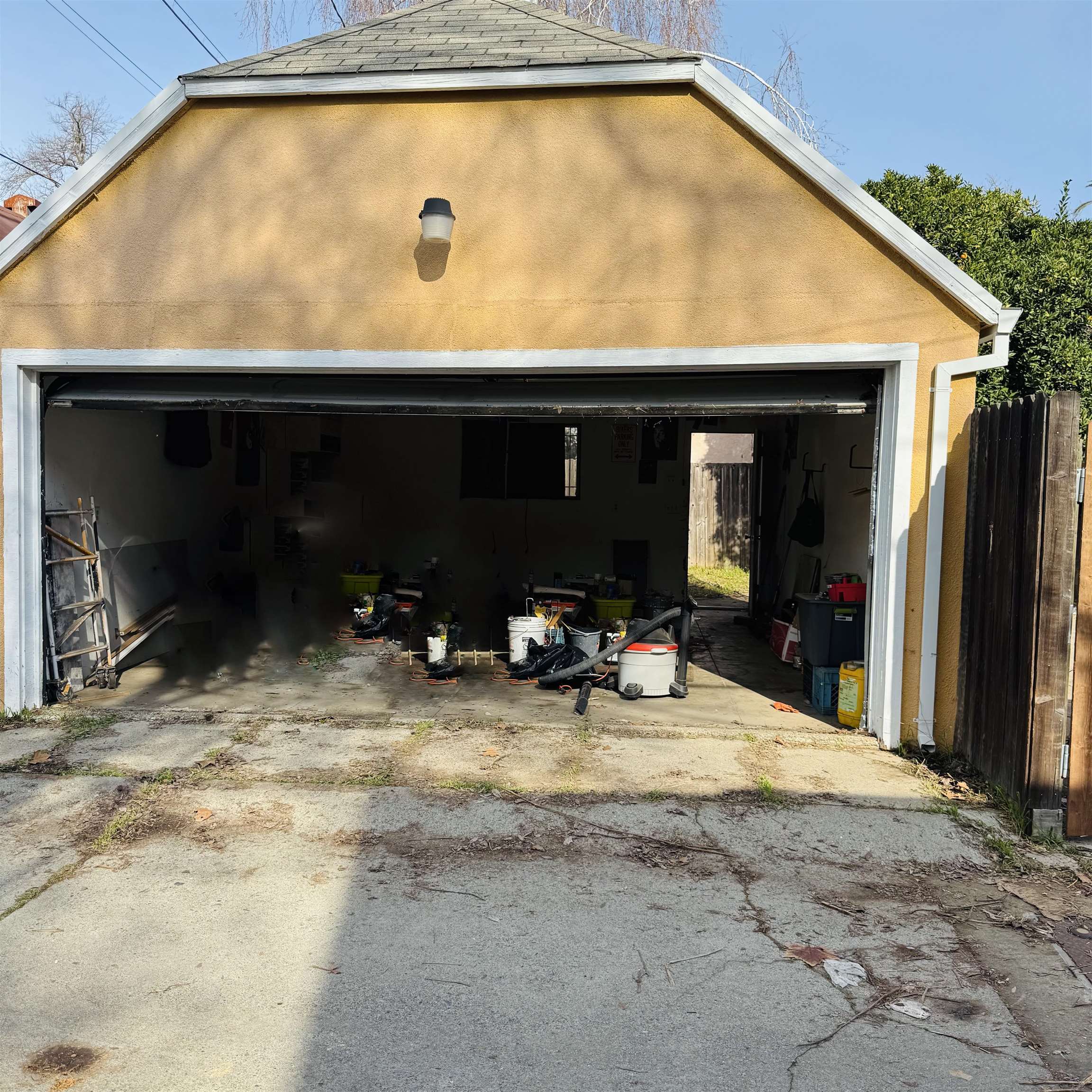 Detail Gallery Image 35 of 40 For 614 28th St, Sacramento,  CA 95816 - 4 Beds | 2 Baths