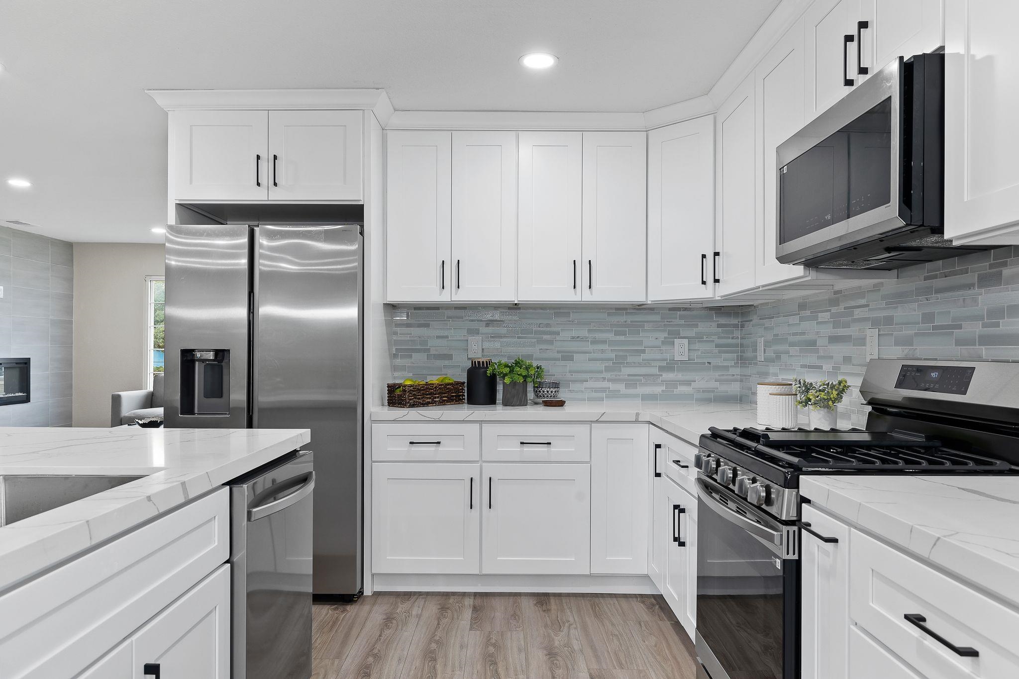 Detail Gallery Image 12 of 58 For 1816 Lynwood Dr, Concord,  CA 94519 - 4 Beds | 2 Baths