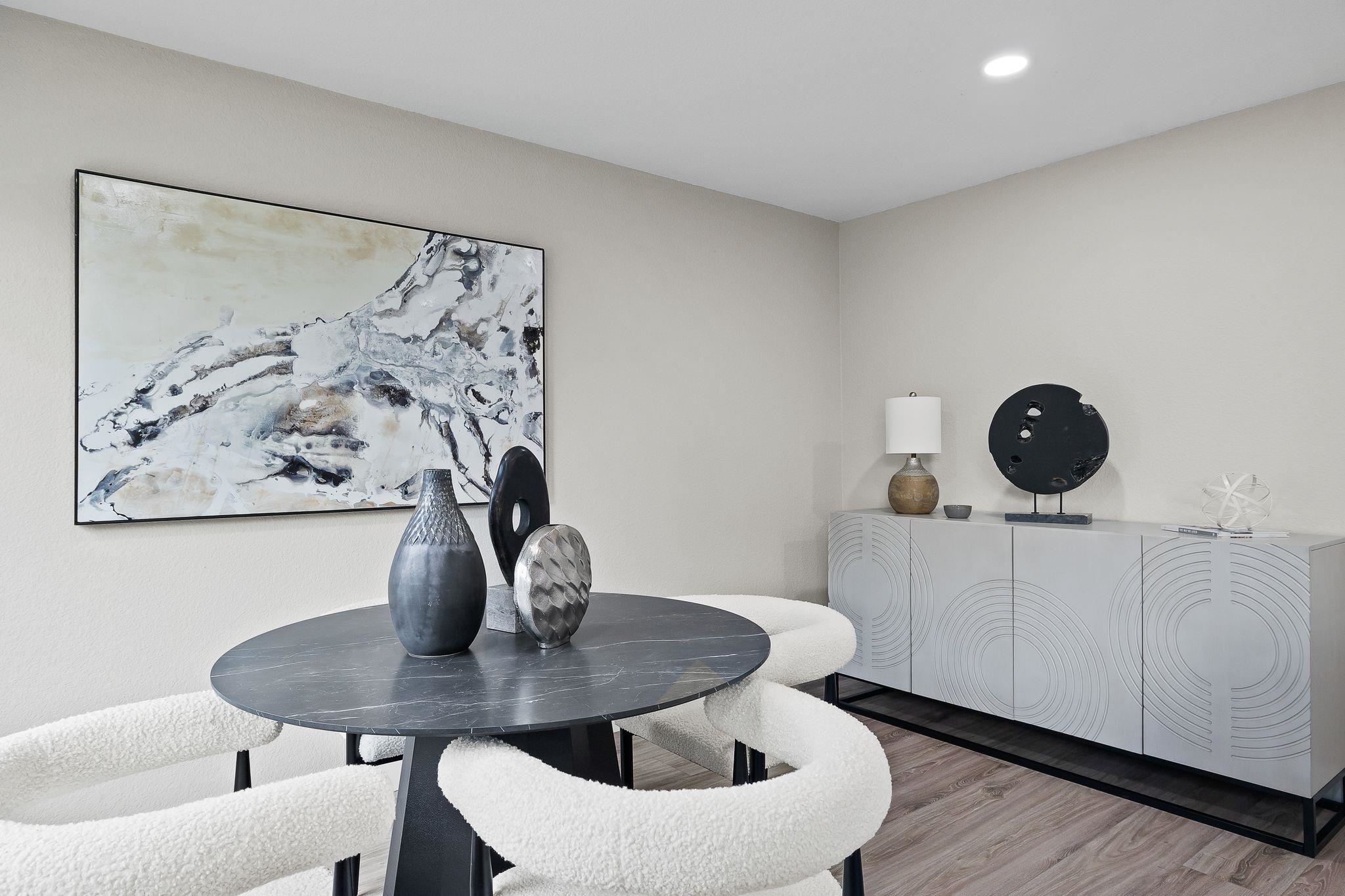 Detail Gallery Image 23 of 58 For 1816 Lynwood Dr, Concord,  CA 94519 - 4 Beds | 2 Baths