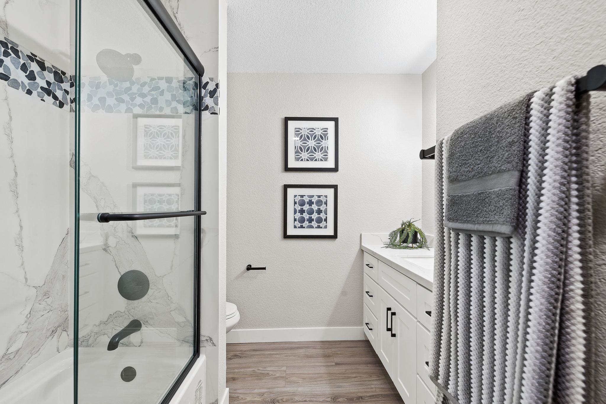 Detail Gallery Image 29 of 58 For 1816 Lynwood Dr, Concord,  CA 94519 - 4 Beds | 2 Baths