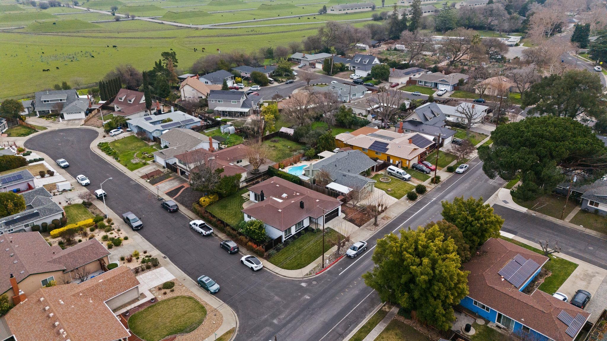 Detail Gallery Image 57 of 58 For 1816 Lynwood Dr, Concord,  CA 94519 - 4 Beds | 2 Baths