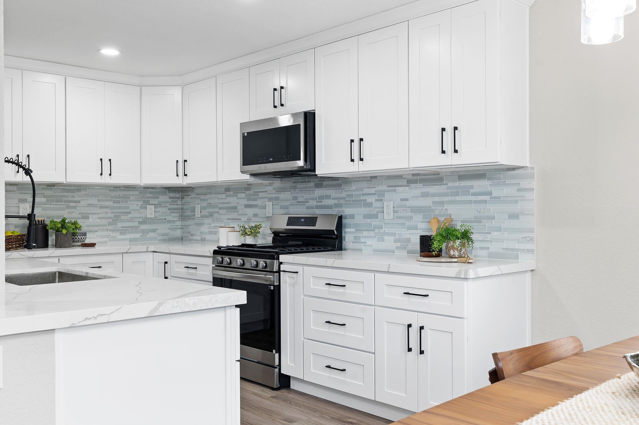 Detail Gallery Image 10 of 58 For 1816 Lynwood Dr, Concord,  CA 94519 - 4 Beds | 2 Baths