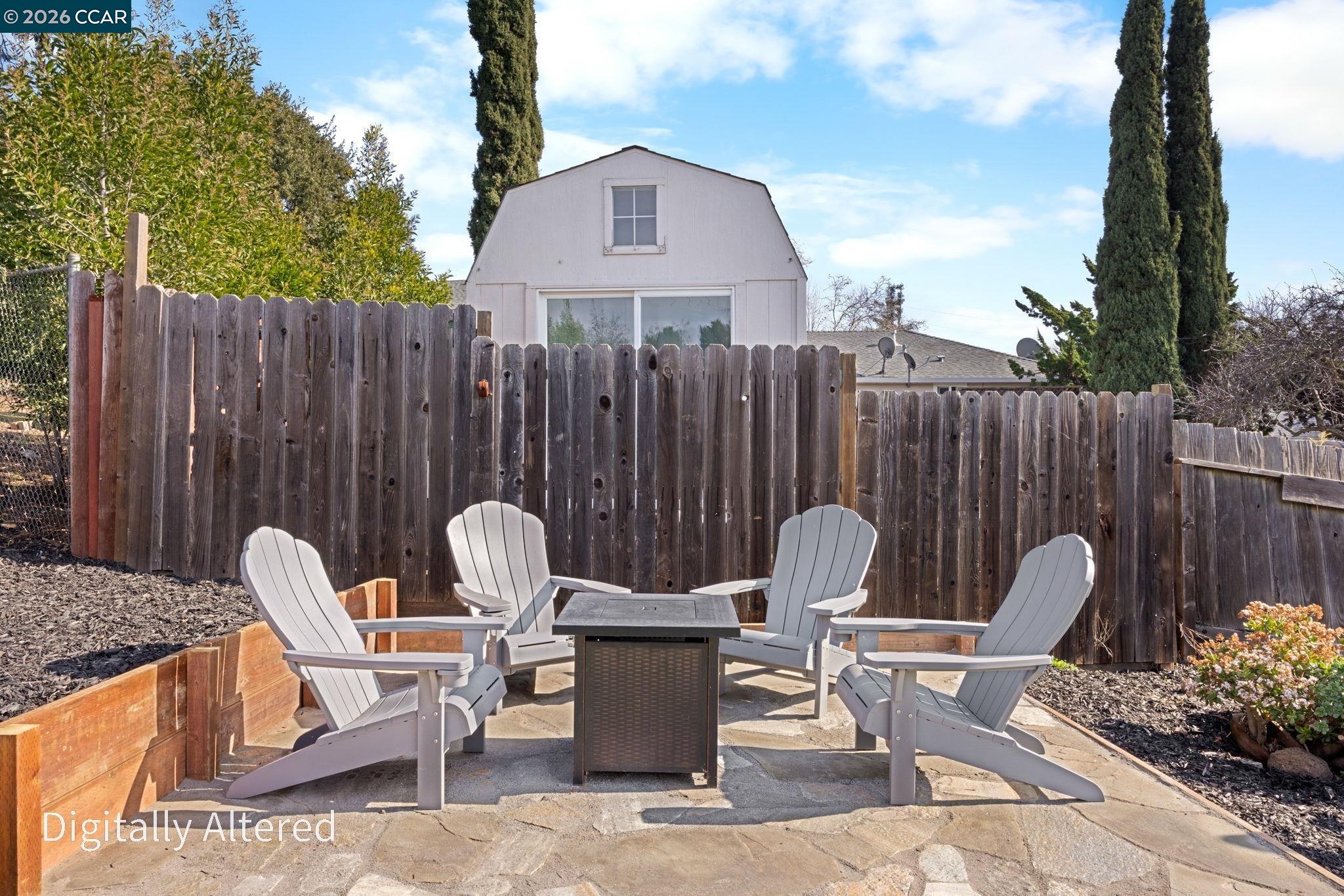 Detail Gallery Image 17 of 54 For 59 La Cruz Ave, Benicia,  CA 94510 - 3 Beds | 2 Baths