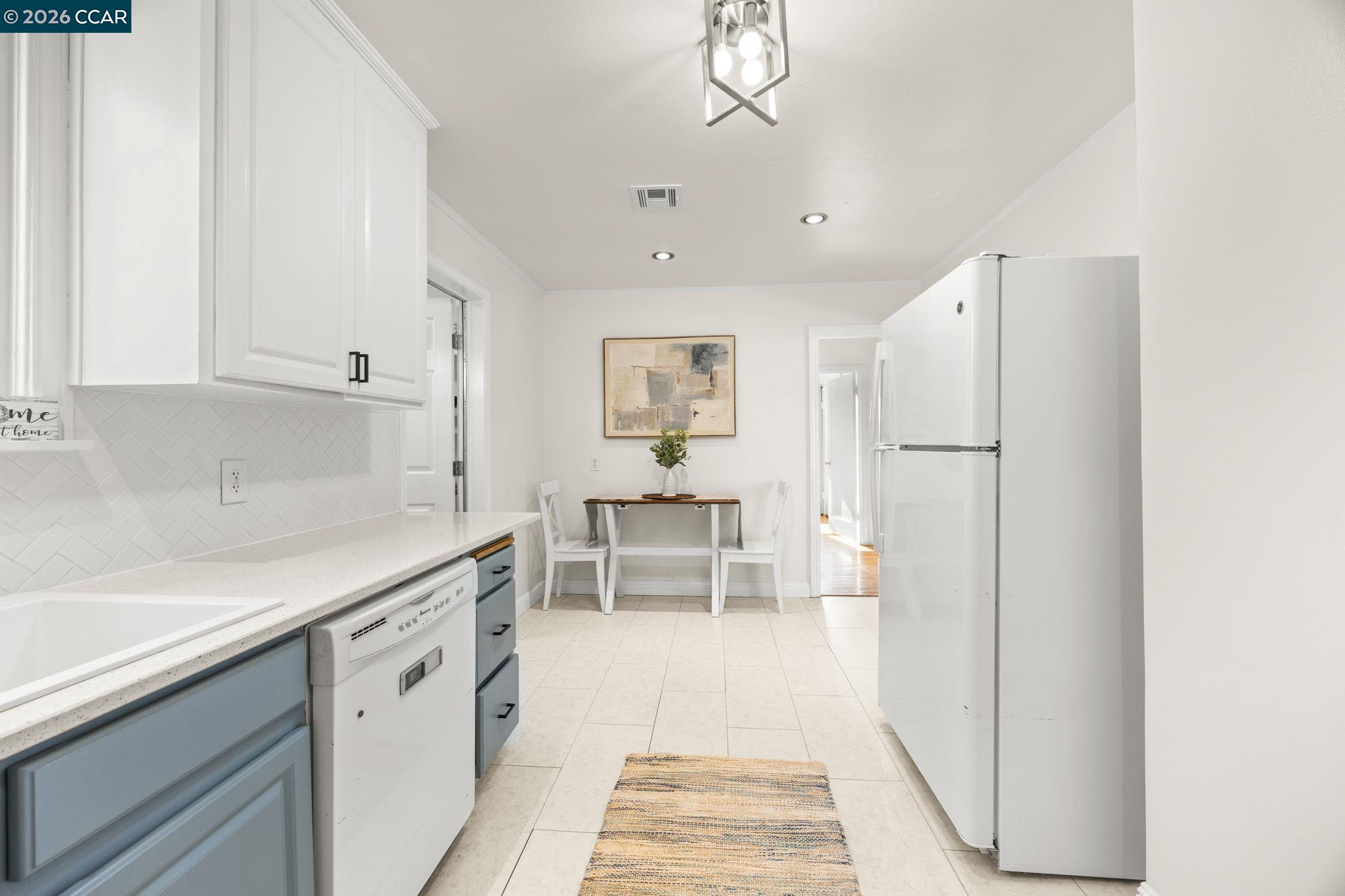 Detail Gallery Image 22 of 54 For 59 La Cruz Ave, Benicia,  CA 94510 - 3 Beds | 2 Baths