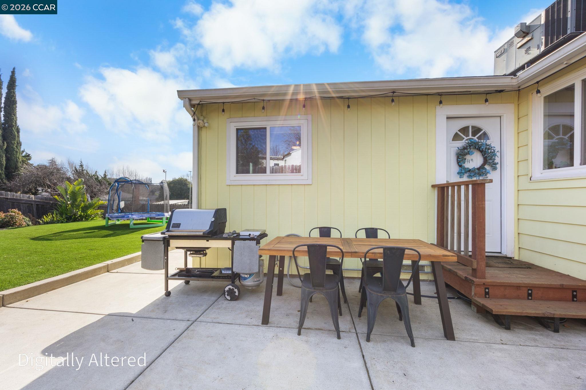 Detail Gallery Image 26 of 54 For 59 La Cruz Ave, Benicia,  CA 94510 - 3 Beds | 2 Baths