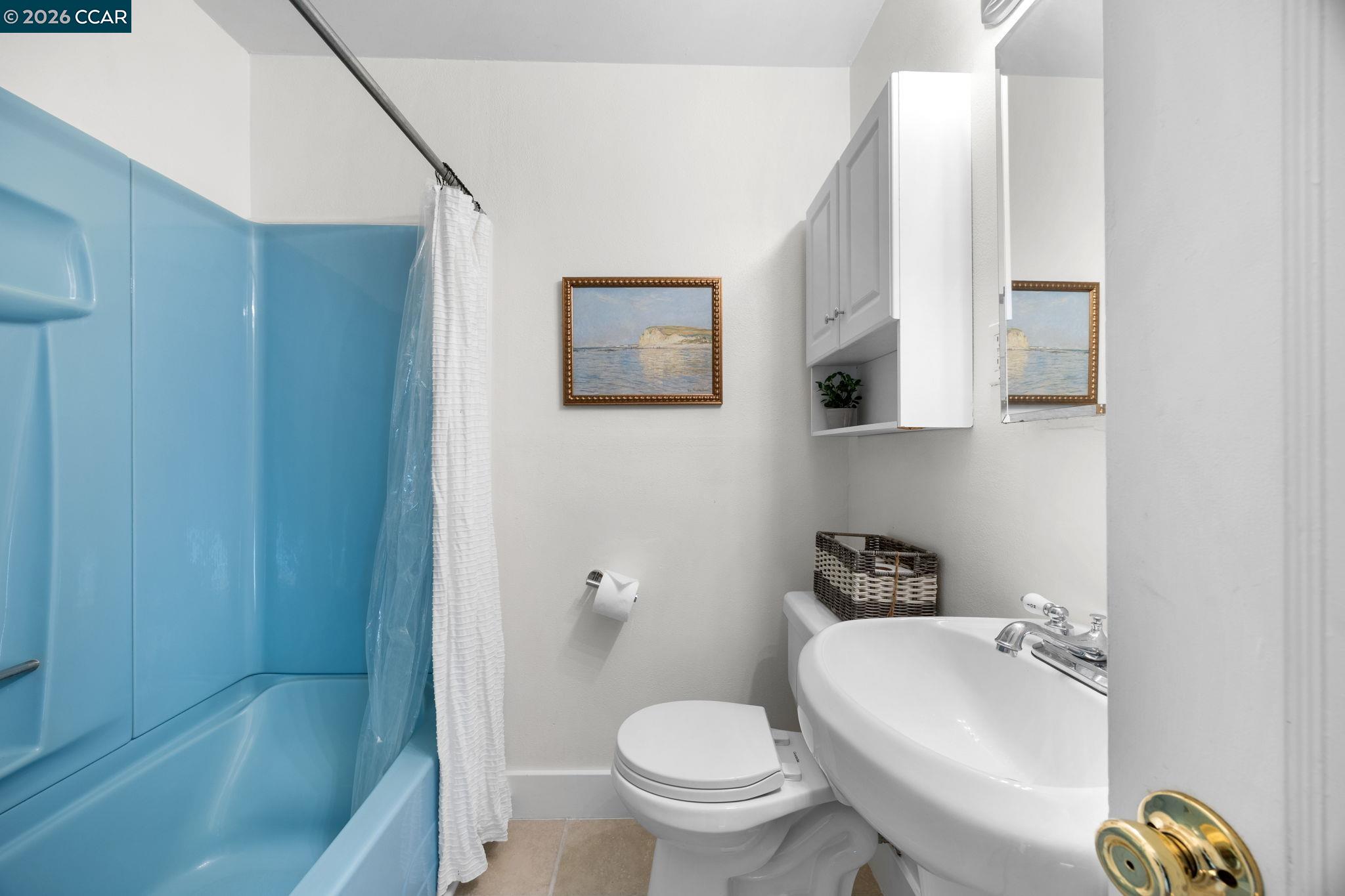 Detail Gallery Image 9 of 54 For 59 La Cruz Ave, Benicia,  CA 94510 - 3 Beds | 2 Baths