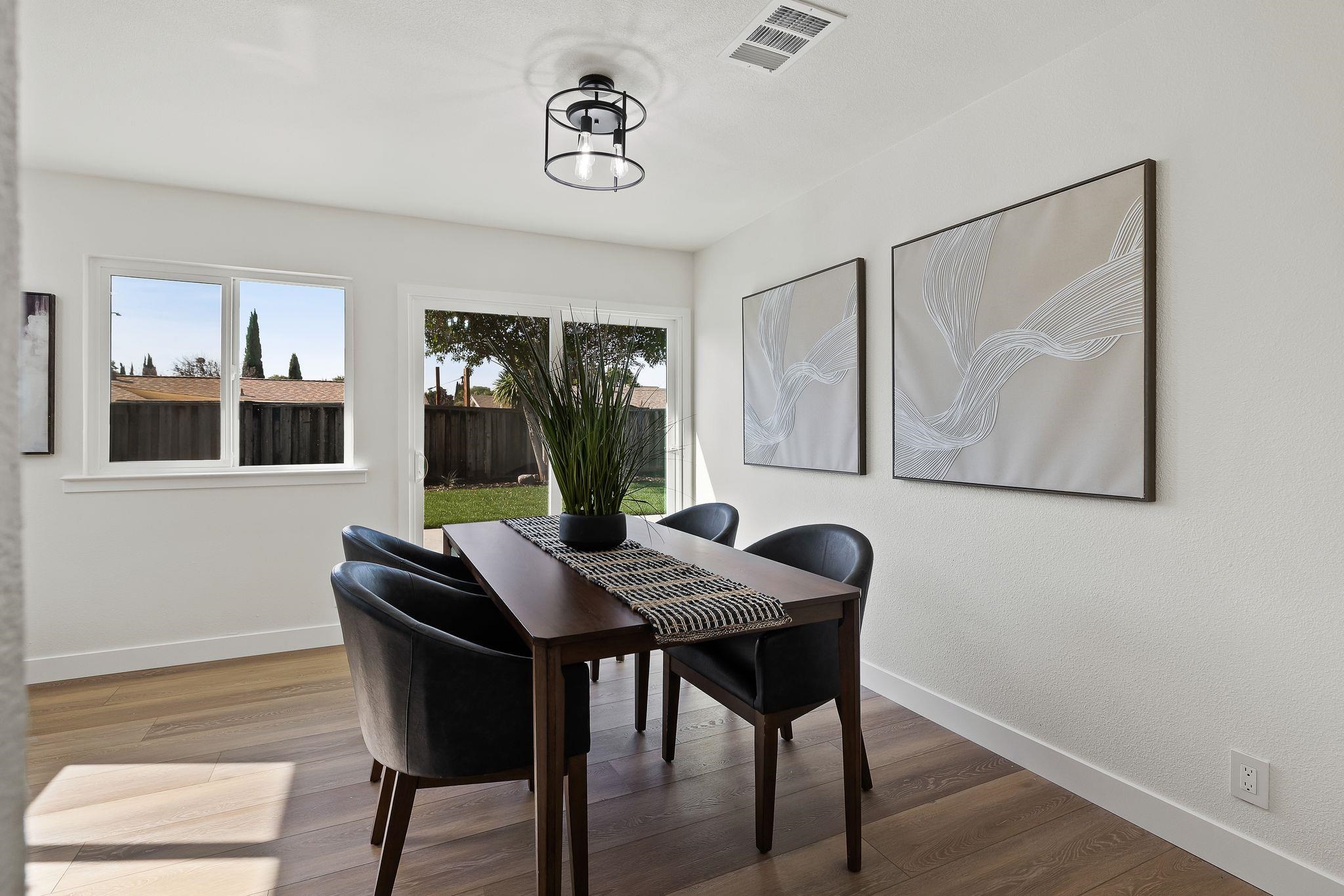 Detail Gallery Image 11 of 47 For 1357 Old Rose Pl, San Jose,  CA 95132 - 4 Beds | 2 Baths