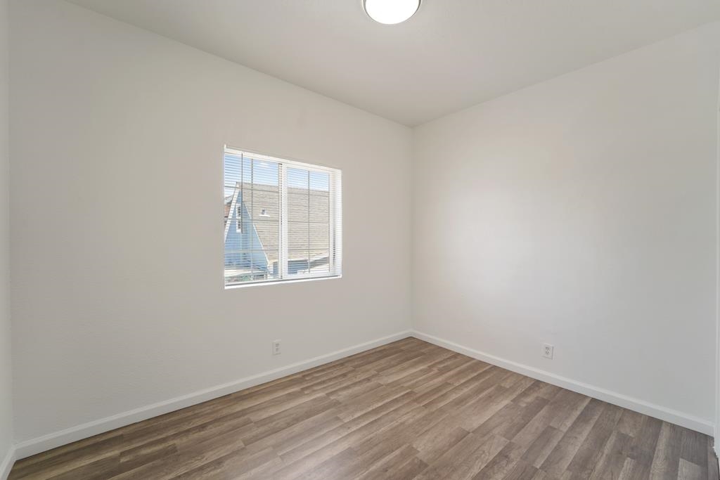 Detail Gallery Image 19 of 27 For 203 Bissell #4,  Oakland,  CA 94801 - 4 Beds | 1 Baths