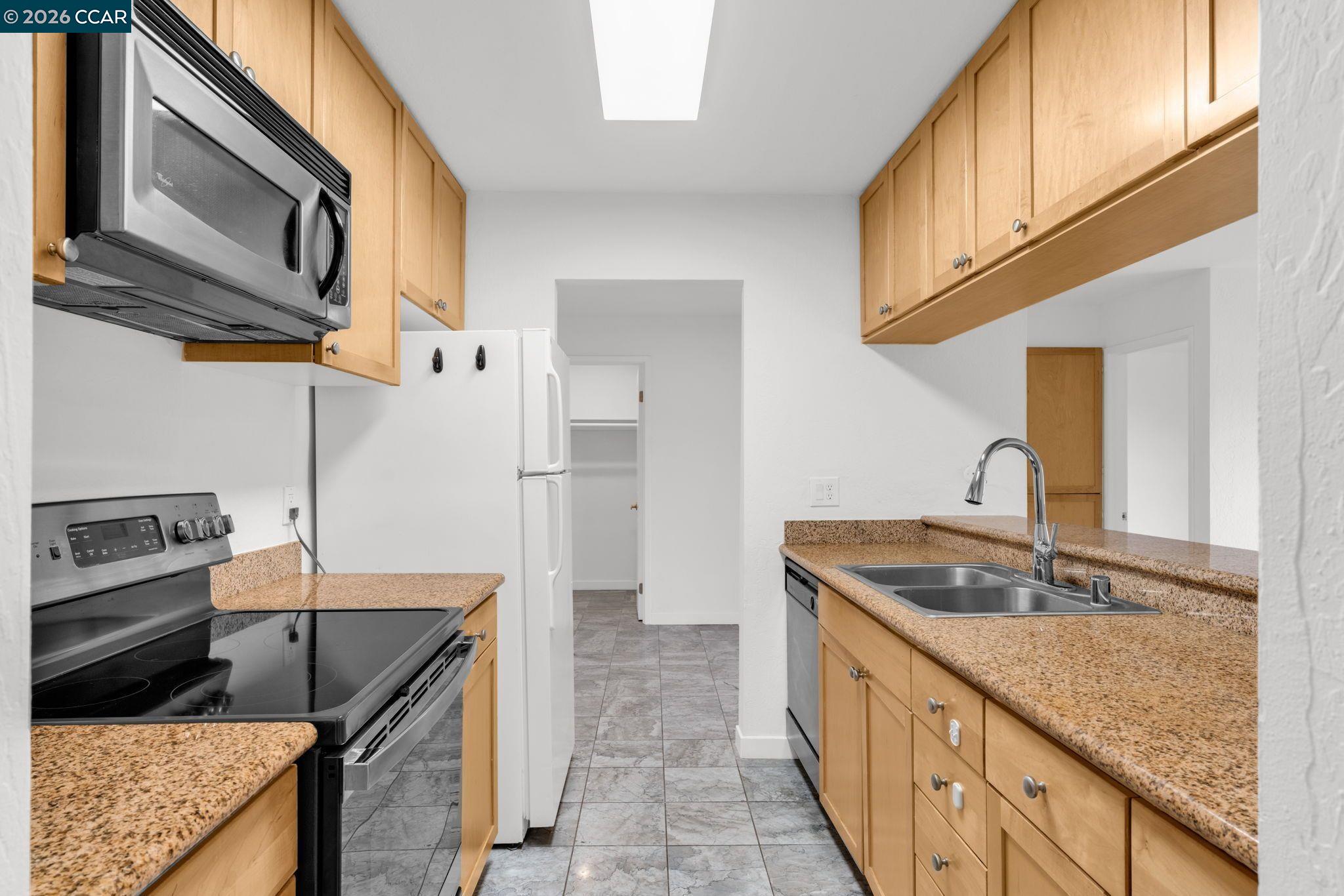 Photo #9: 41122613 Listing: Photo #9