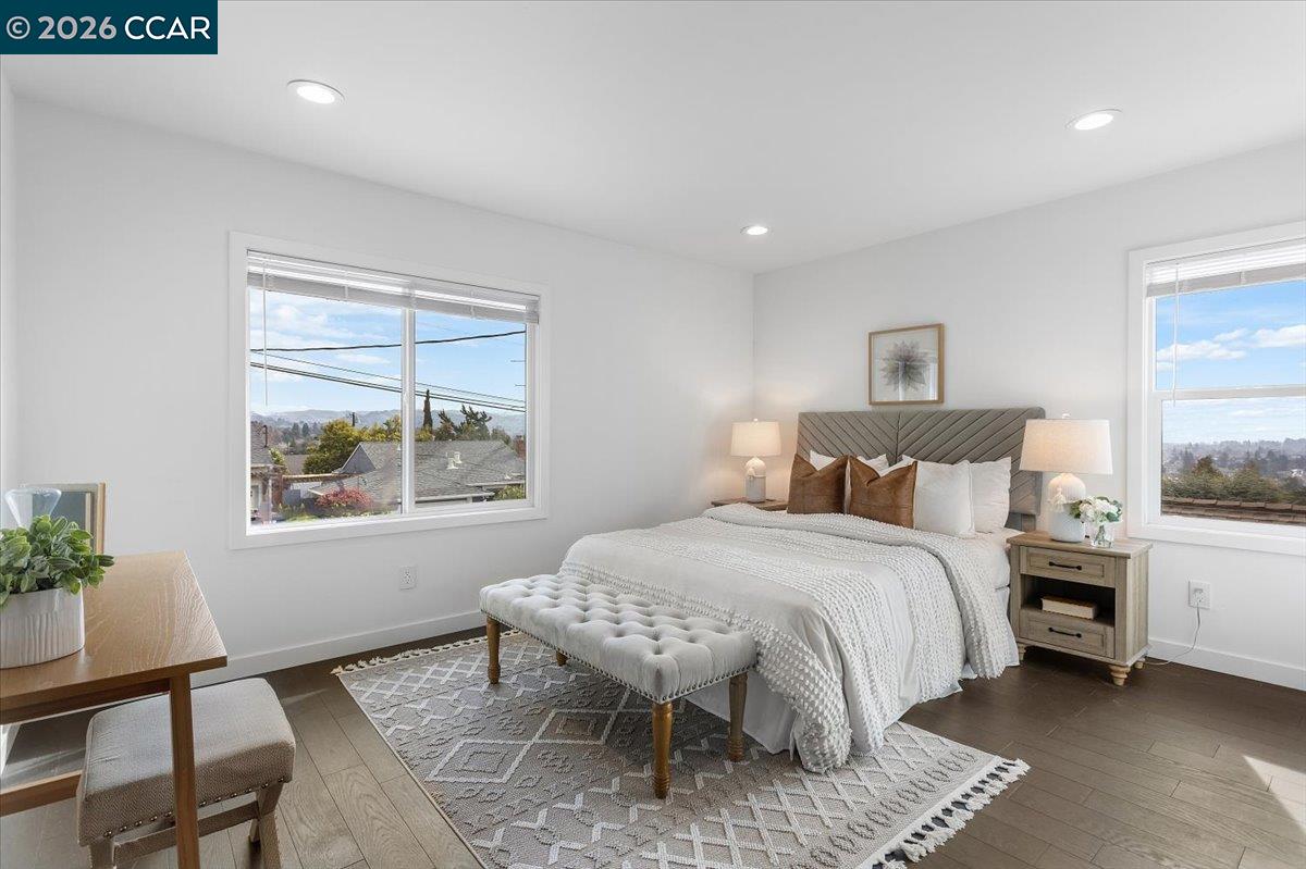 Detail Gallery Image 19 of 49 For 18417 Milmar Blvd, Castro Valley,  CA 94546 - 3 Beds | 2 Baths