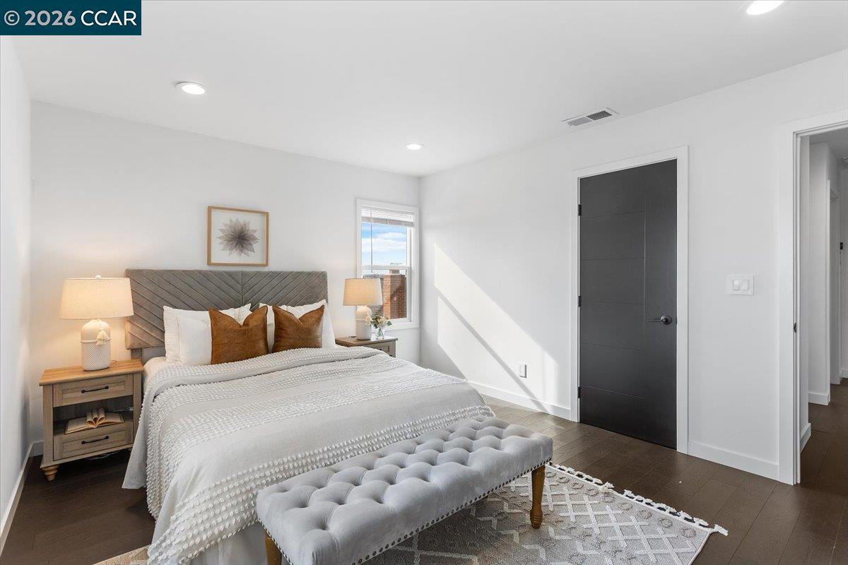 Detail Gallery Image 21 of 49 For 18417 Milmar Blvd, Castro Valley,  CA 94546 - 3 Beds | 2 Baths