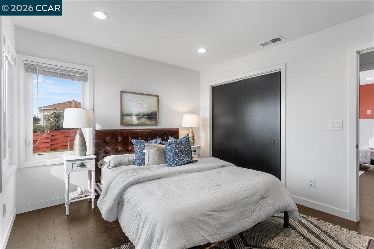 Detail Gallery Image 26 of 49 For 18417 Milmar Blvd, Castro Valley,  CA 94546 - 3 Beds | 2 Baths