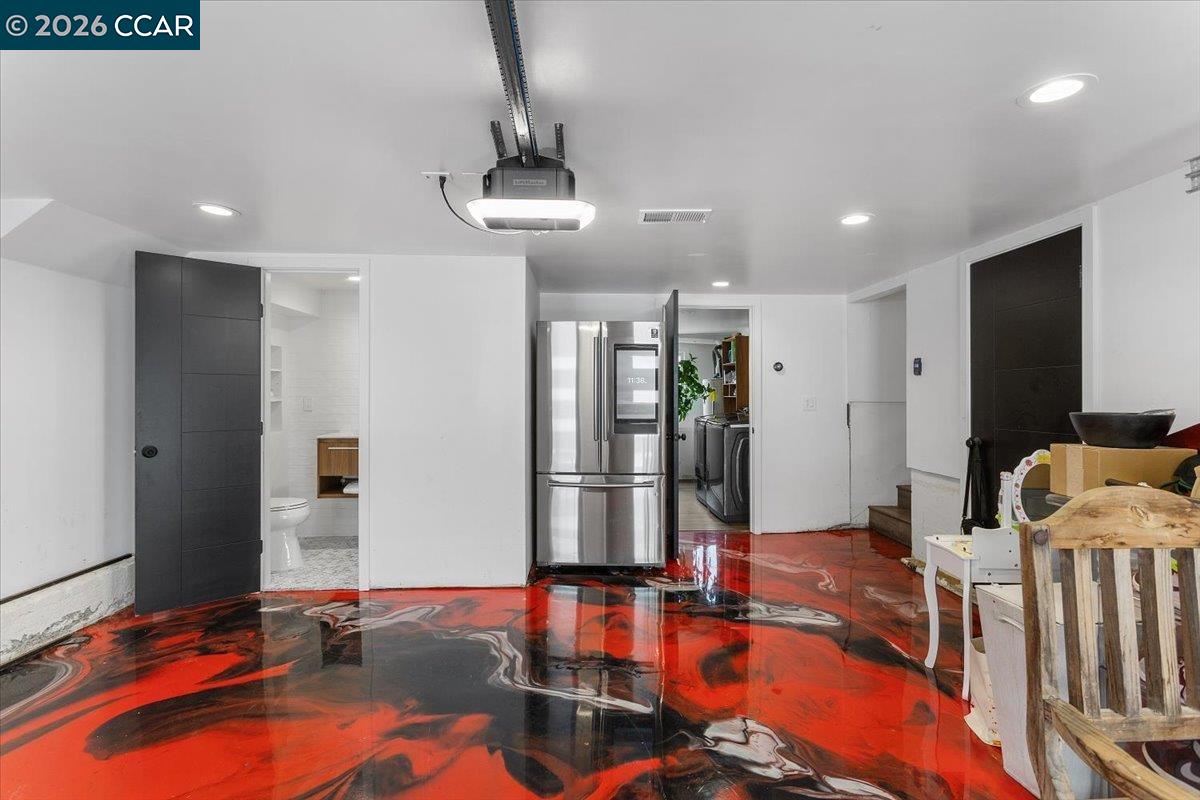 Detail Gallery Image 32 of 49 For 18417 Milmar Blvd, Castro Valley,  CA 94546 - 3 Beds | 2 Baths