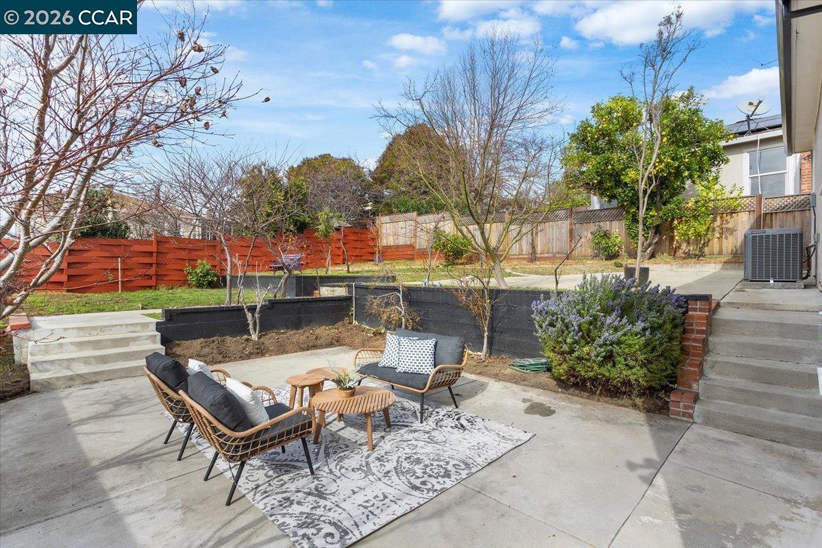 Detail Gallery Image 38 of 49 For 18417 Milmar Blvd, Castro Valley,  CA 94546 - 3 Beds | 2 Baths