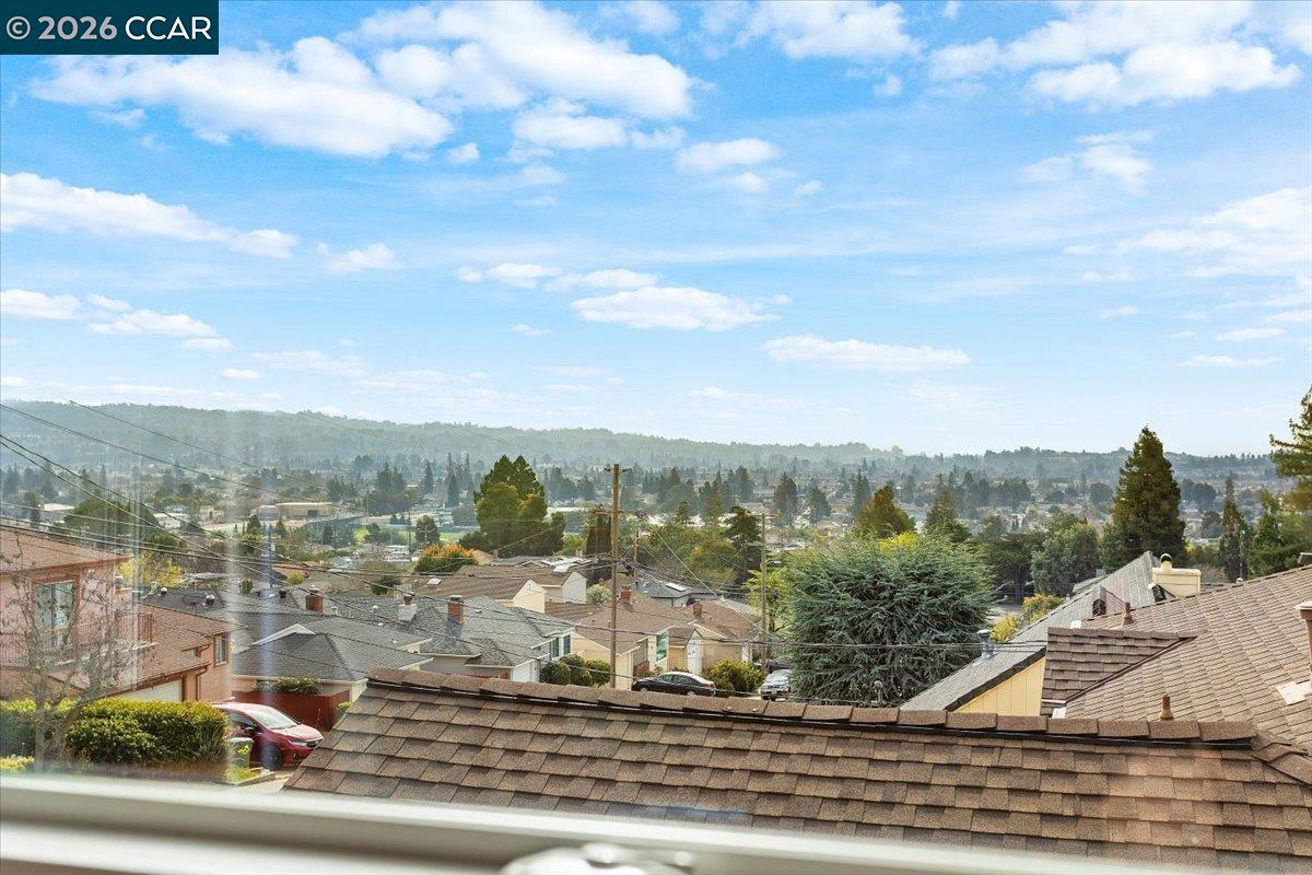 Detail Gallery Image 44 of 49 For 18417 Milmar Blvd, Castro Valley,  CA 94546 - 3 Beds | 2 Baths