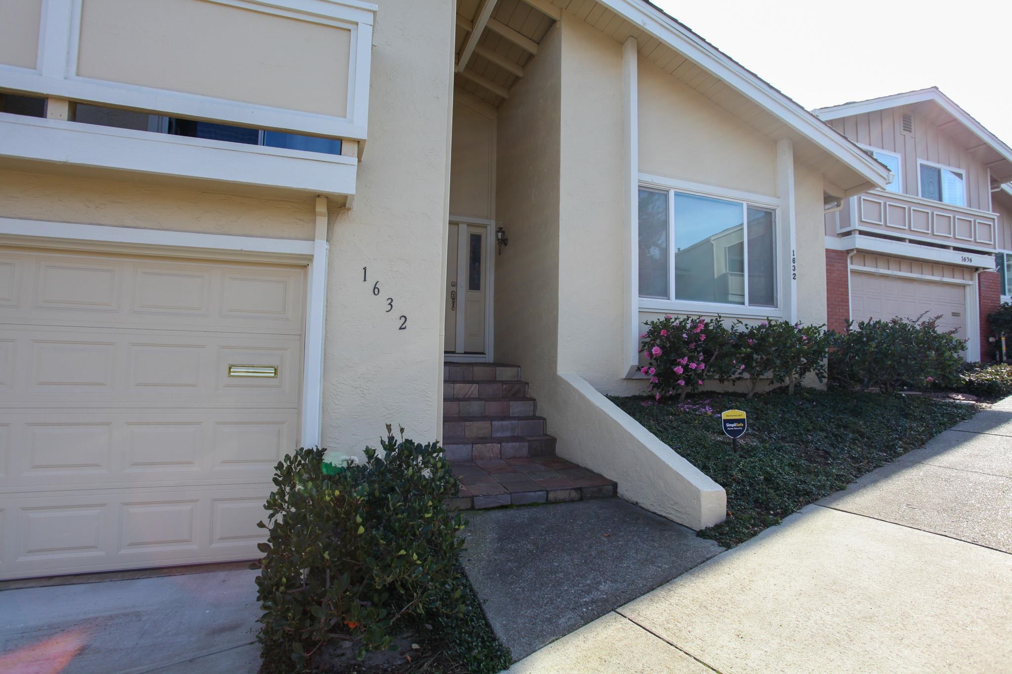 Detail Gallery Image 2 of 54 For 1632 Siskiyou Dr, Walnut Creek,  CA 94598 - 3 Beds | 2/1 Baths