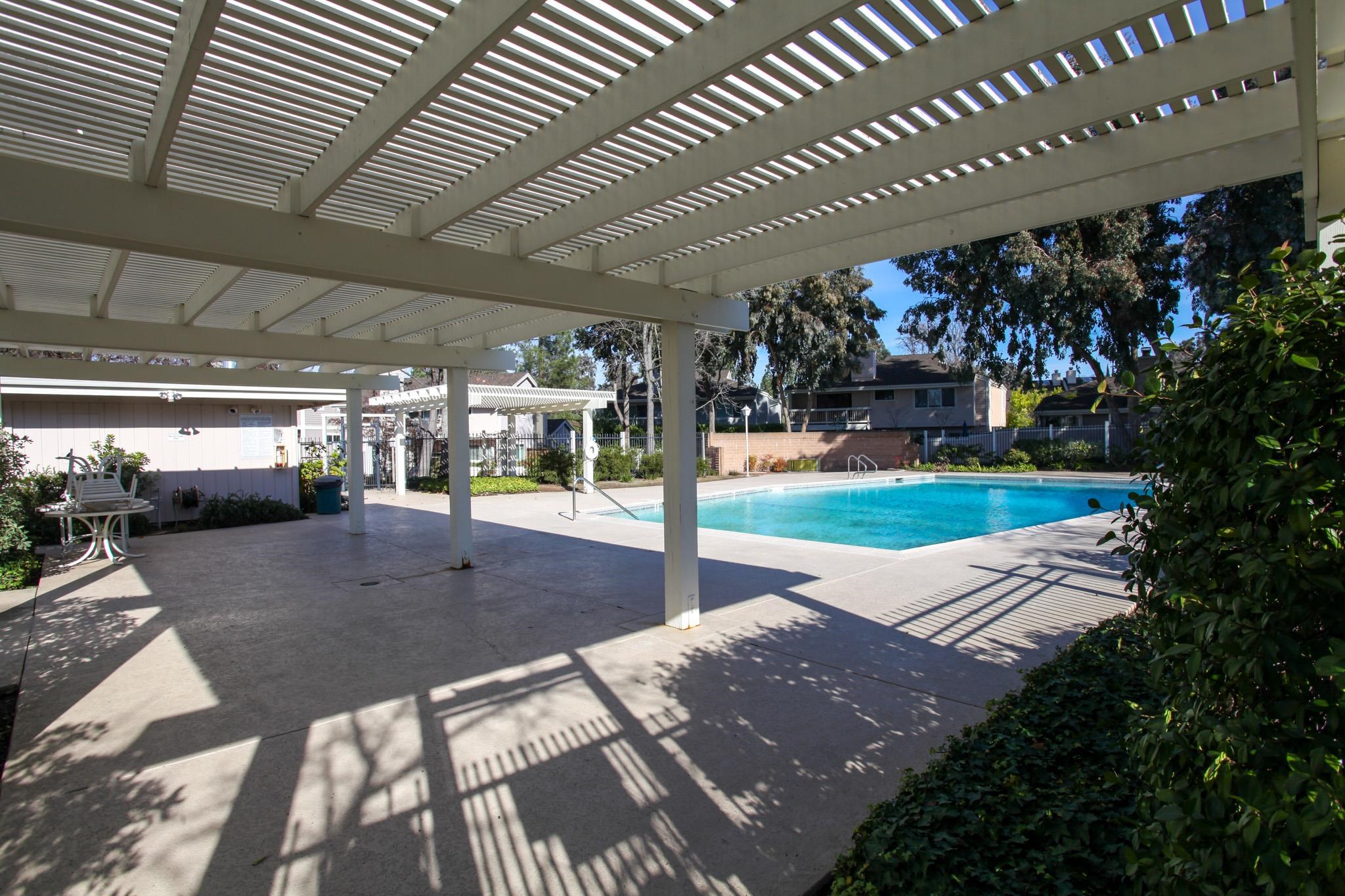 Detail Gallery Image 40 of 54 For 1632 Siskiyou Dr, Walnut Creek,  CA 94598 - 3 Beds | 2/1 Baths