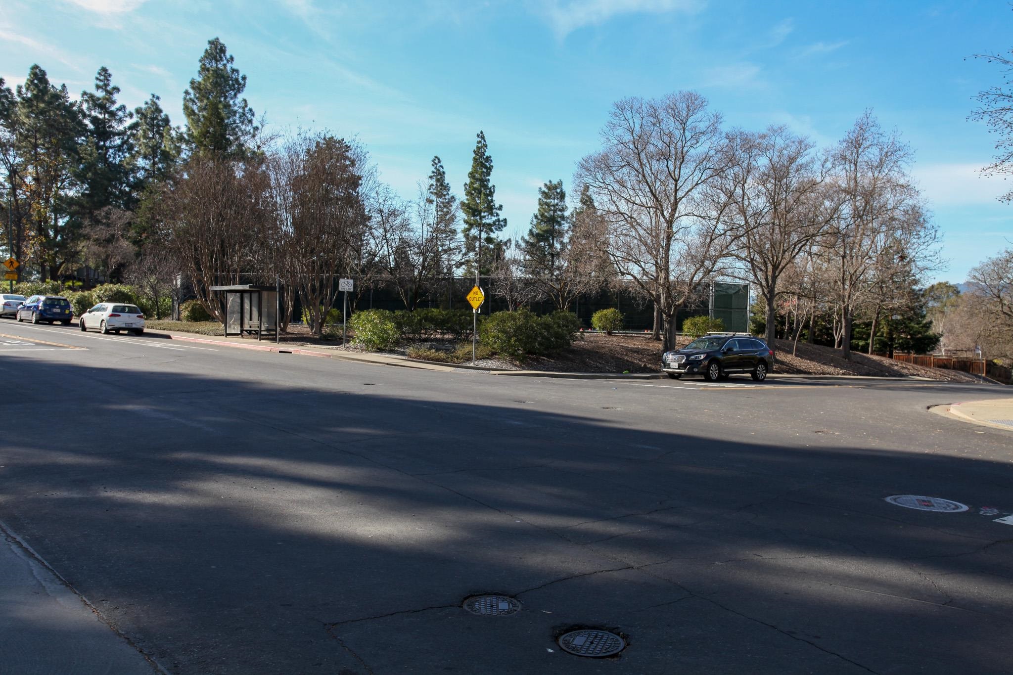 Detail Gallery Image 42 of 54 For 1632 Siskiyou Dr, Walnut Creek,  CA 94598 - 3 Beds | 2/1 Baths