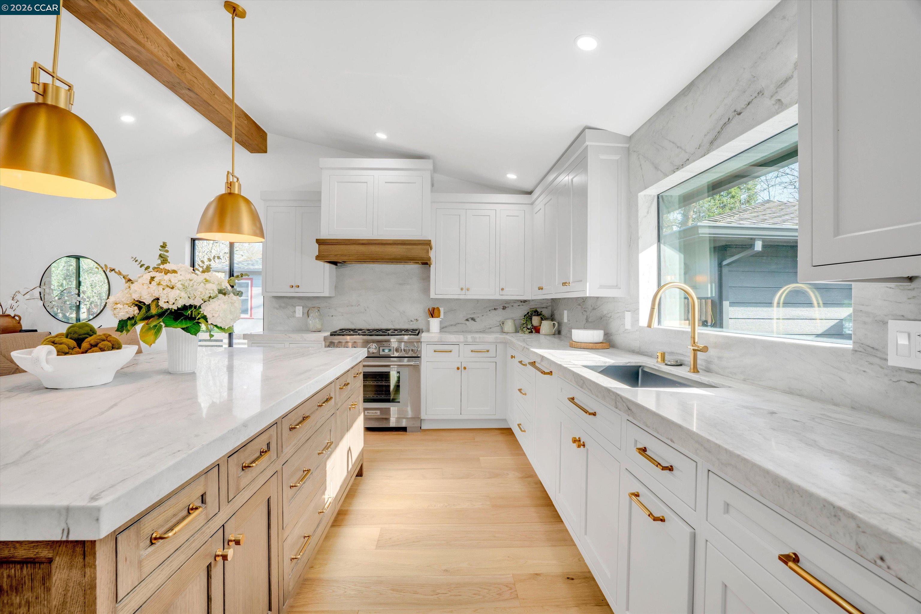 Detail Gallery Image 12 of 49 For 1369 Milton Ave, Walnut Creek,  CA 94596 - 5 Beds | 4 Baths