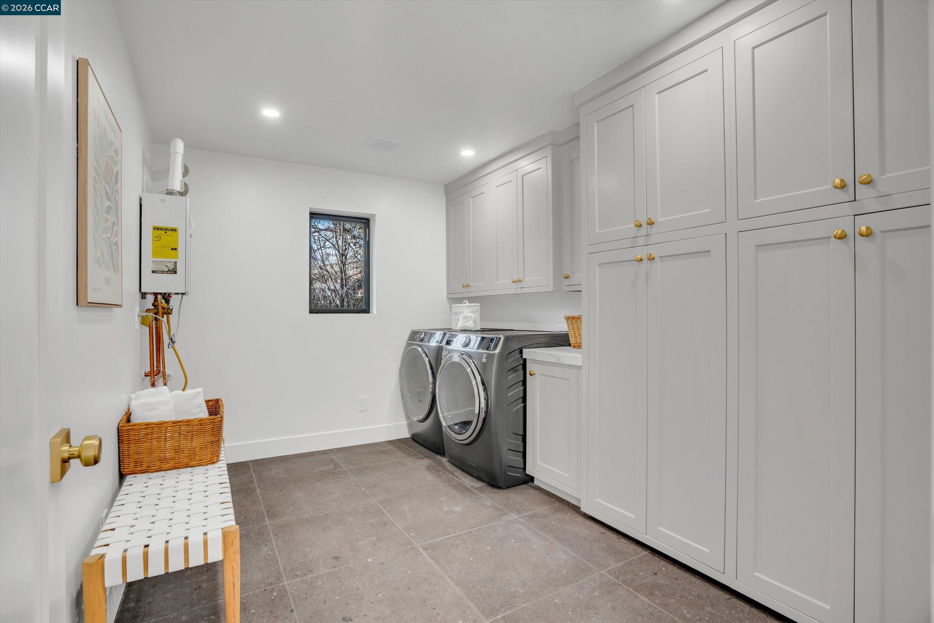 Detail Gallery Image 22 of 51 For 1369 Milton Ave, Walnut Creek,  CA 94596 - 5 Beds | 4 Baths