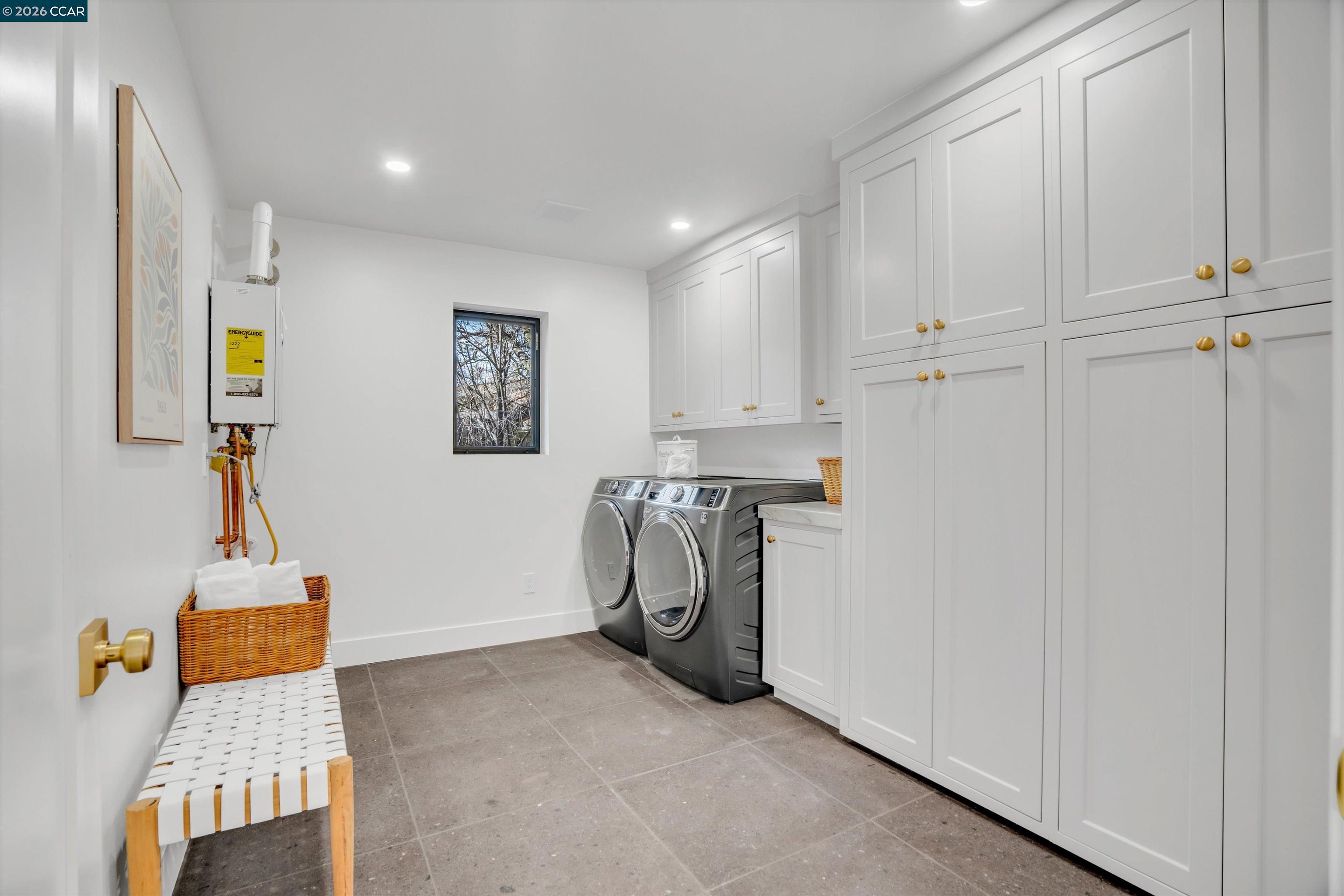 Detail Gallery Image 22 of 51 For 1369 Milton Ave, Walnut Creek,  CA 94596 - 5 Beds | 4 Baths