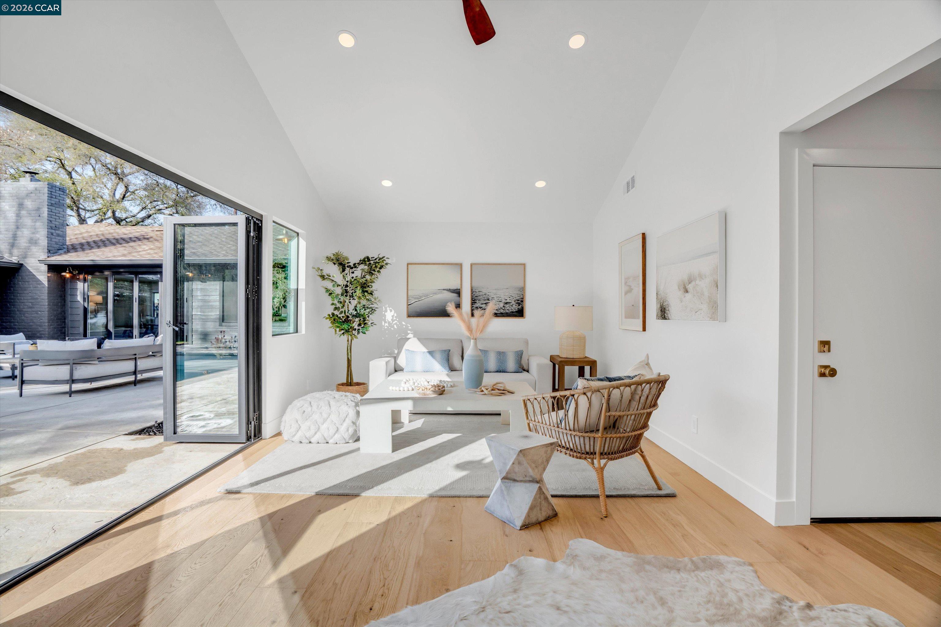 Detail Gallery Image 39 of 51 For 1369 Milton Ave, Walnut Creek,  CA 94596 - 5 Beds | 4 Baths