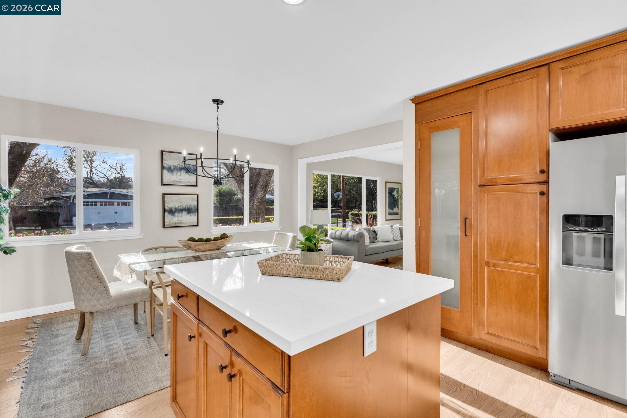 Detail Gallery Image 11 of 48 For 1760 Magnolia Way, Walnut Creek,  CA 94595 - 4 Beds | 2/1 Baths