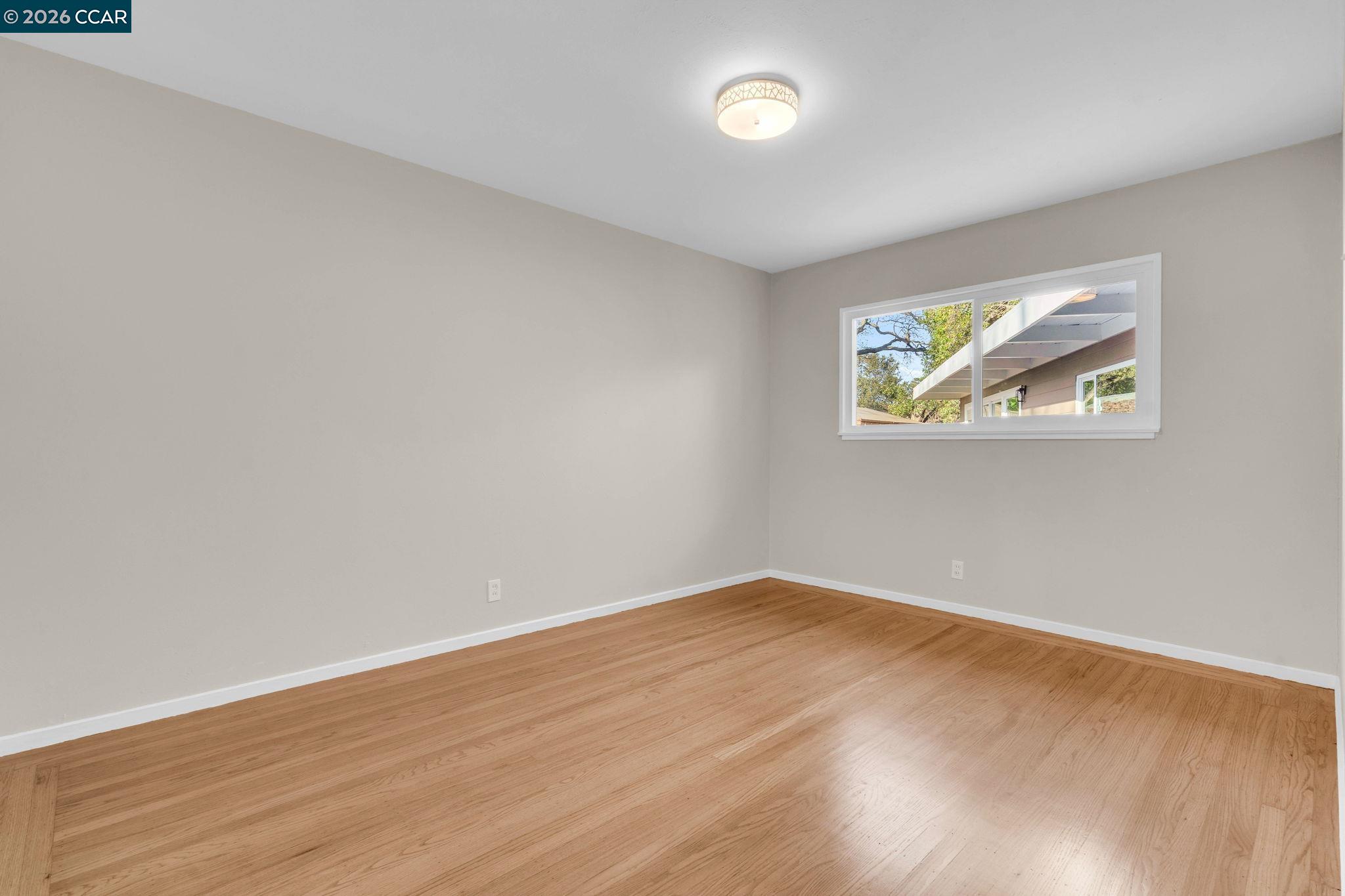 Detail Gallery Image 24 of 46 For 1760 Magnolia Way, Walnut Creek,  CA 94595 - 4 Beds | 2/1 Baths