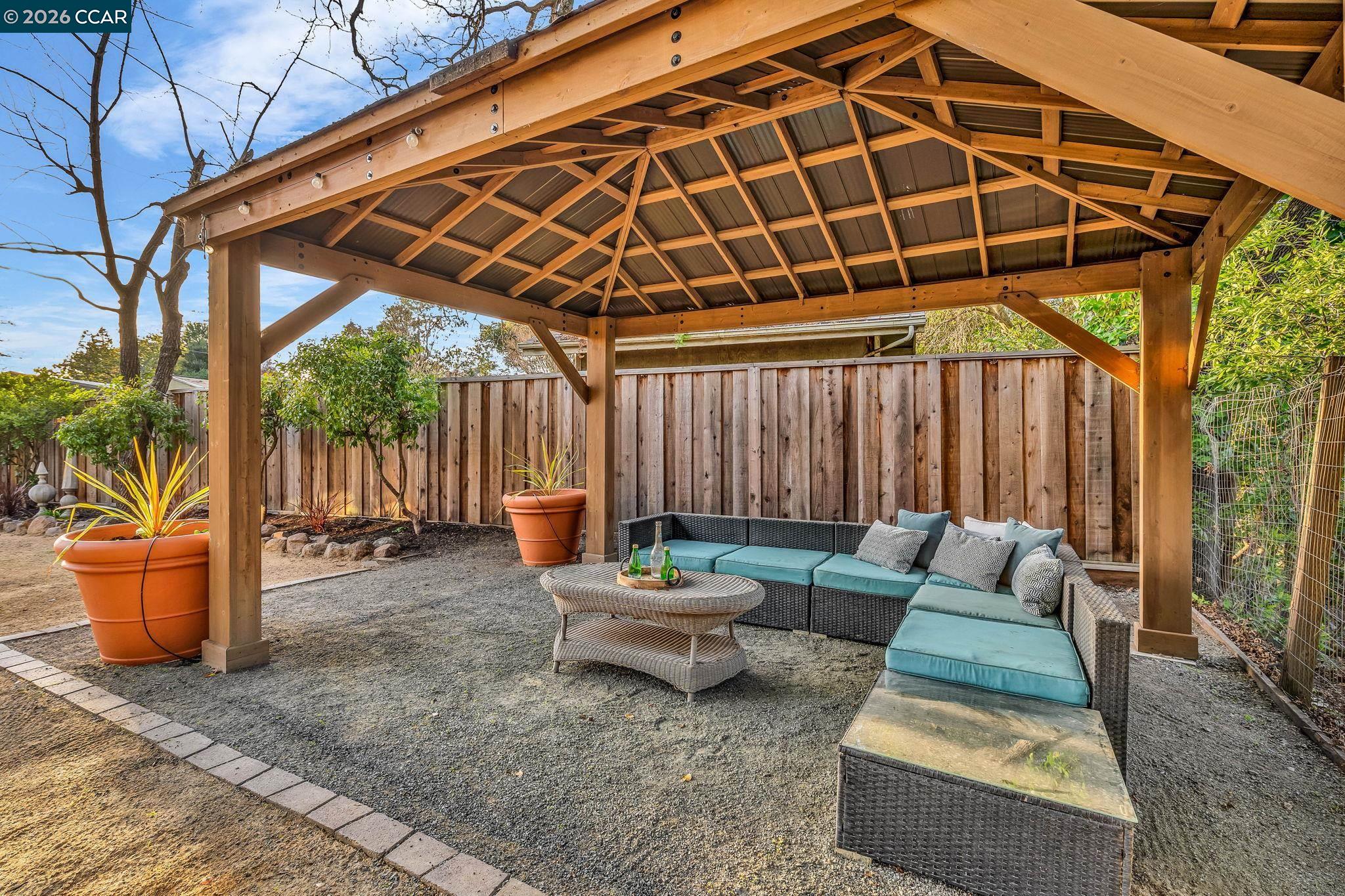 Detail Gallery Image 40 of 48 For 1760 Magnolia Way, Walnut Creek,  CA 94595 - 4 Beds | 2/1 Baths