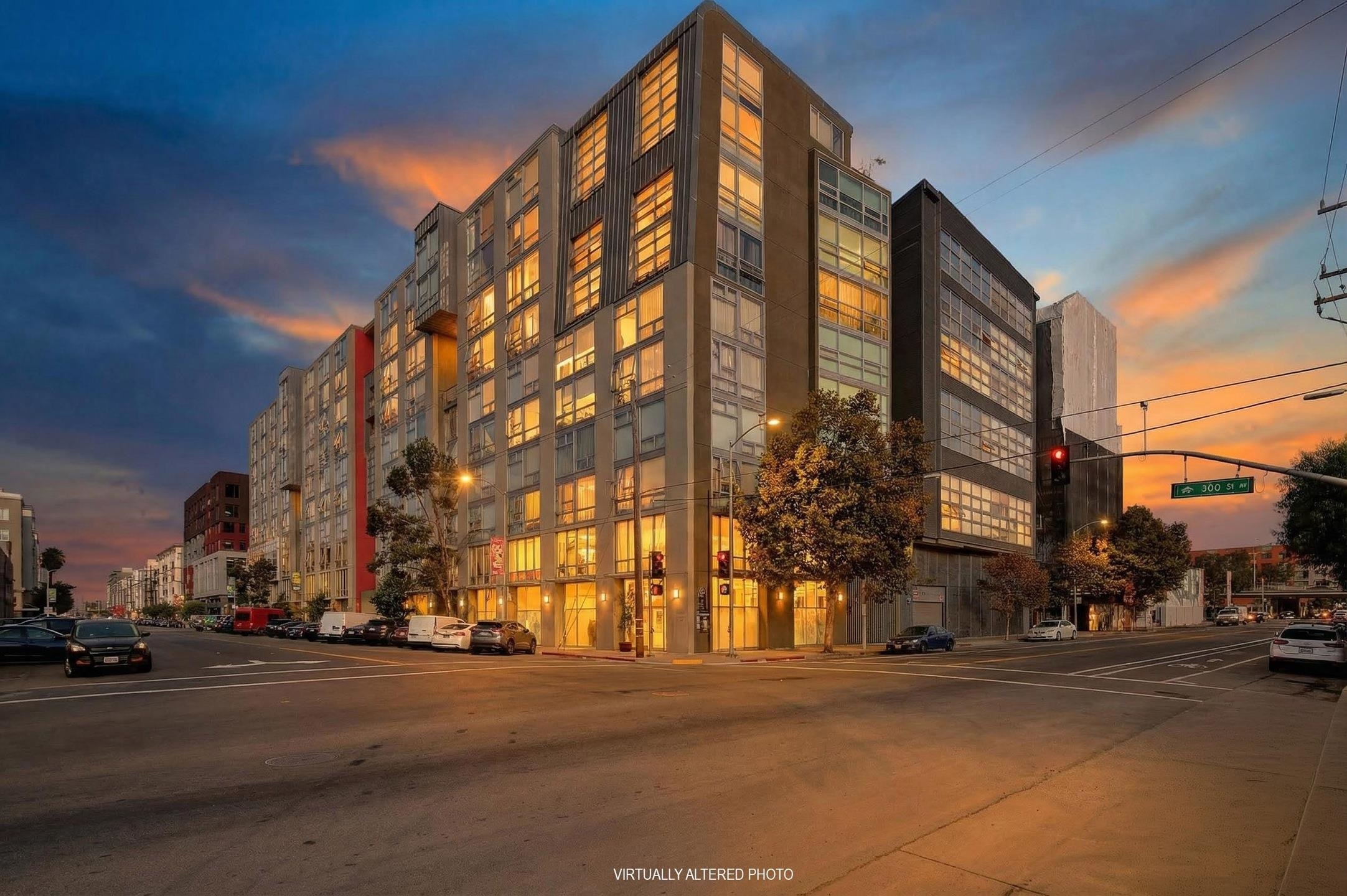 Photo #2: 41122623 Listing: Photo #2