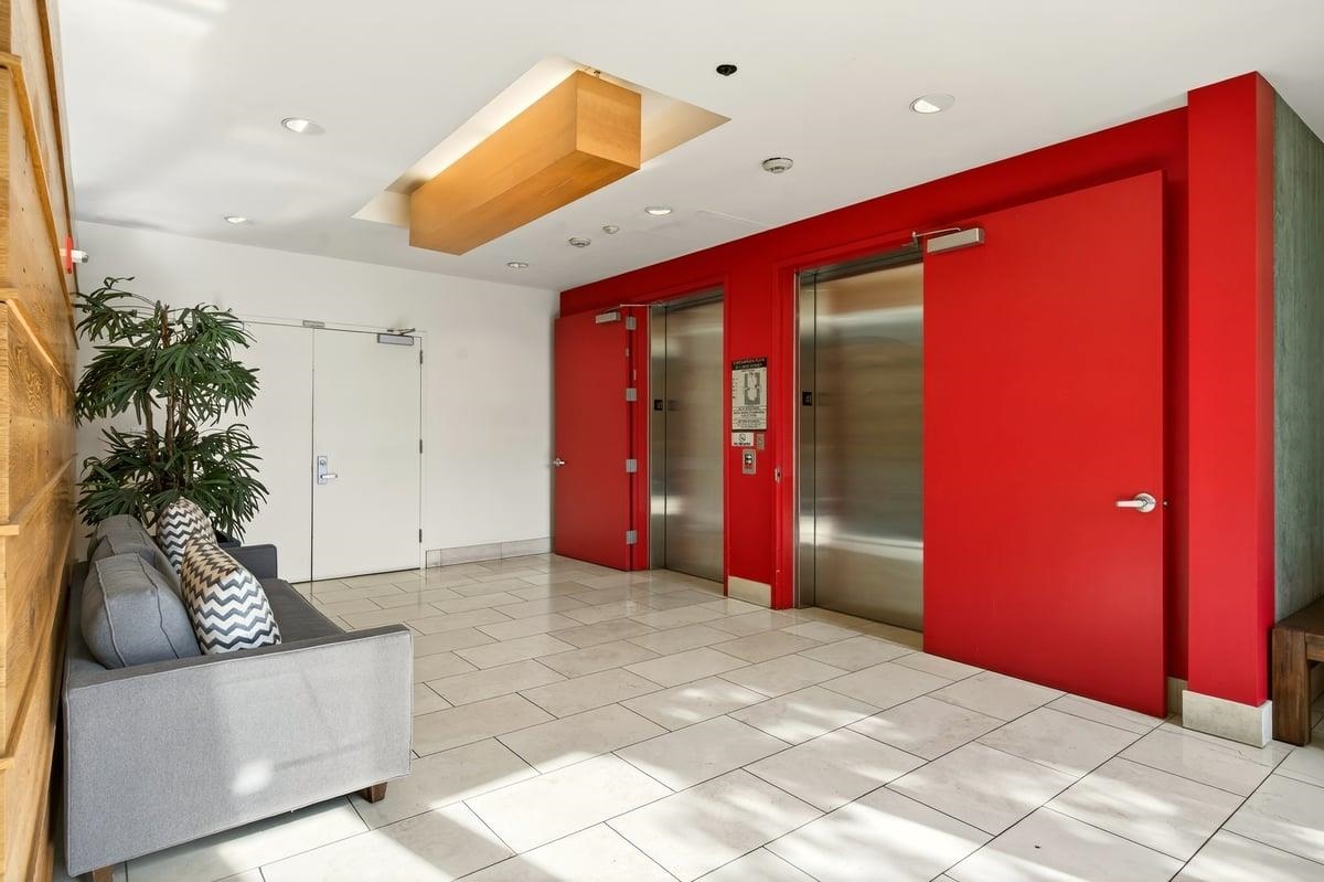 Detail Gallery Image 44 of 60 For 311 Oak St #520,  Oakland,  CA 94607 - 1 Beds | 1/1 Baths