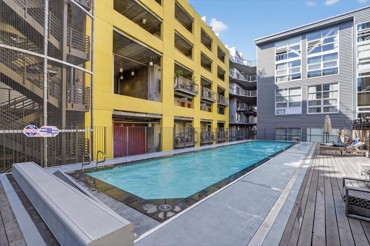 Detail Gallery Image 49 of 60 For 311 Oak St #520,  Oakland,  CA 94607 - 1 Beds | 1/1 Baths