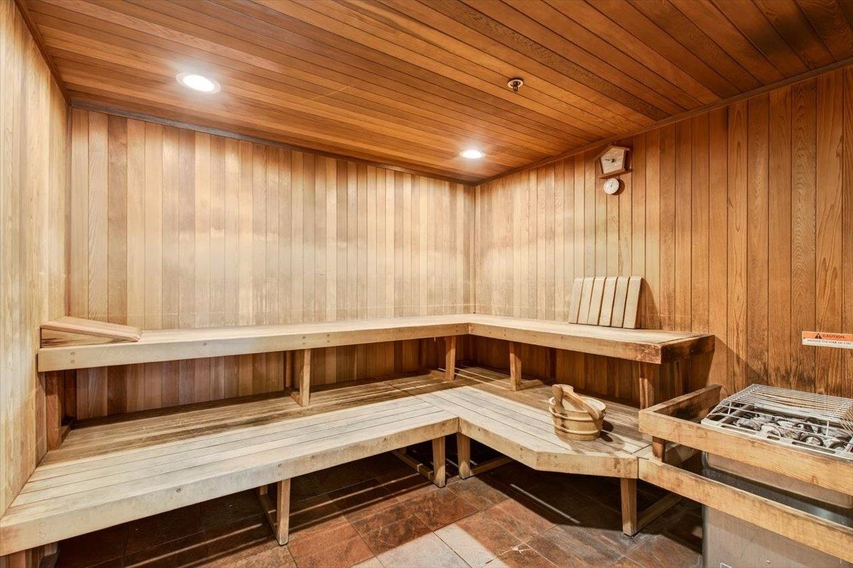 Detail Gallery Image 54 of 60 For 311 Oak St #520,  Oakland,  CA 94607 - 1 Beds | 1/1 Baths