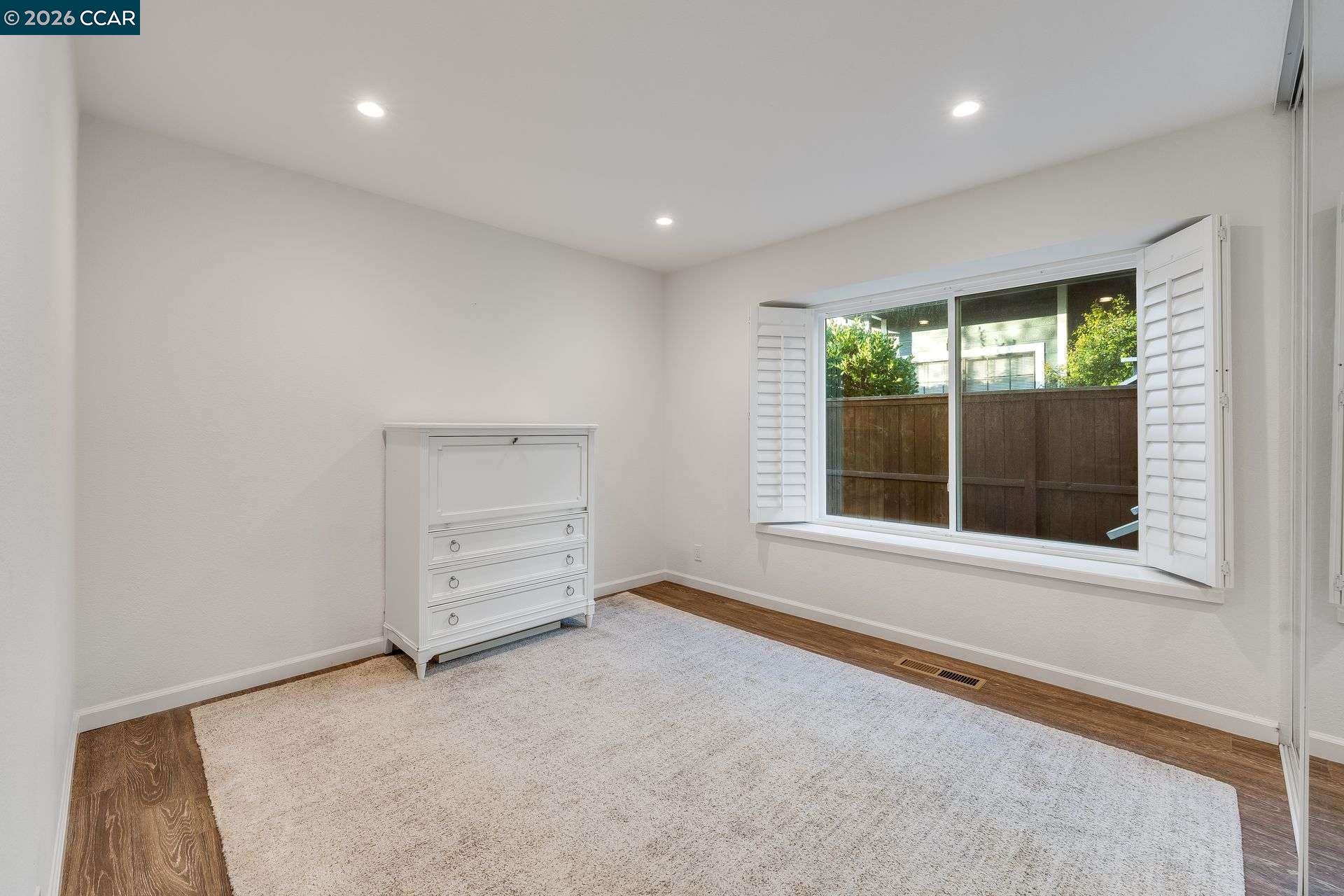 Photo #21: 41122624 Listing: Photo #21