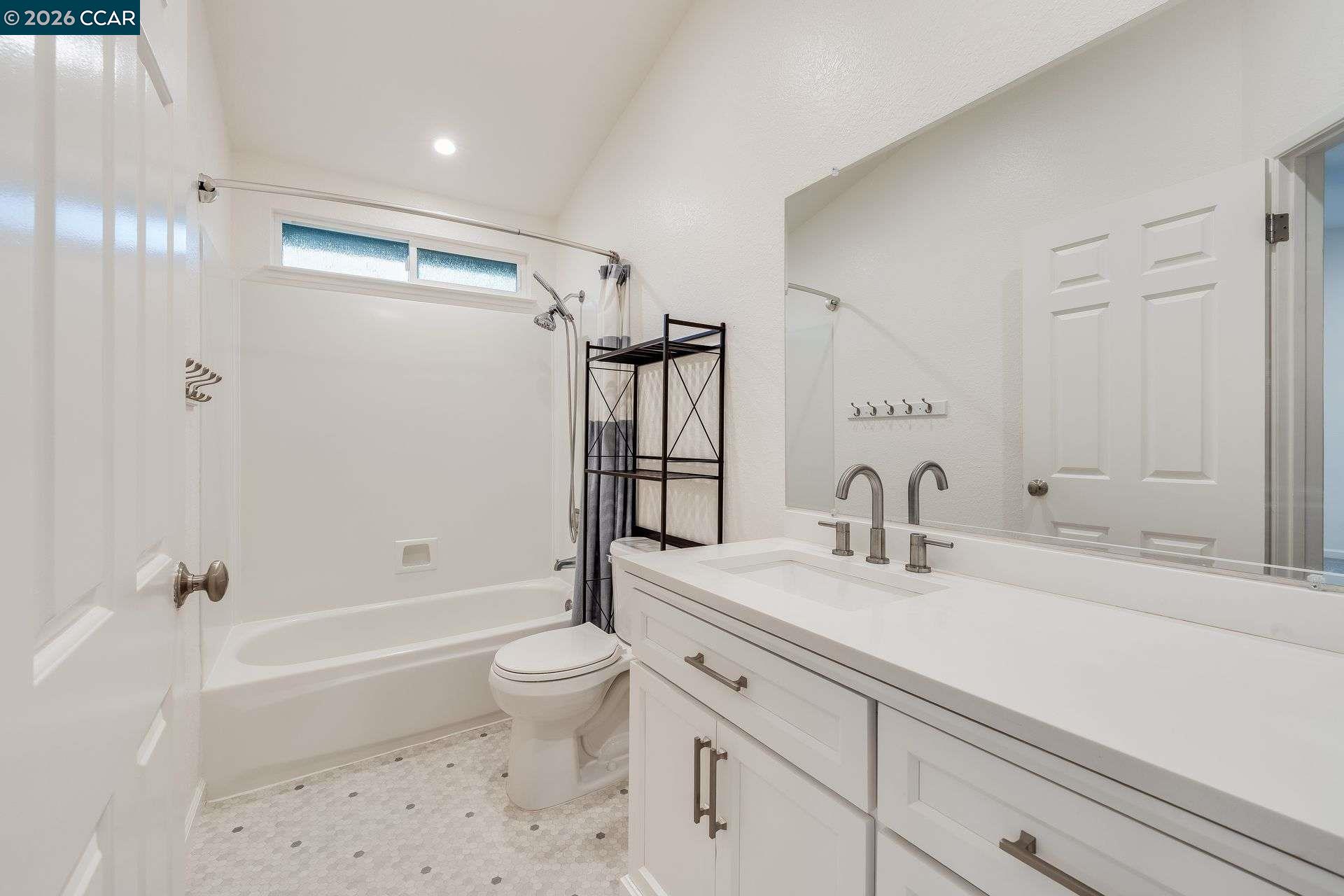 Photo #29: 41122624 Listing: Photo #29