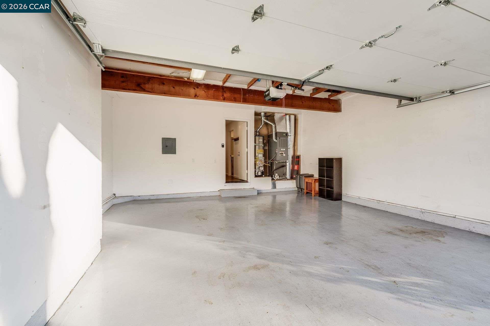 Photo #40: 41122624 Listing: Photo #40