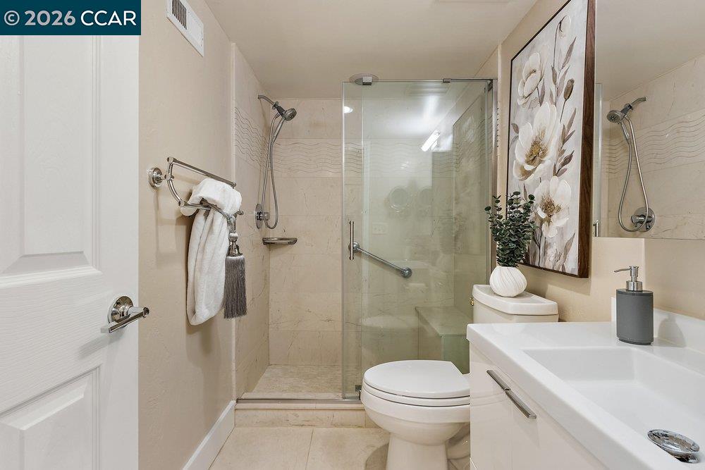 Photo #25: 41122628 Listing: Photo #25