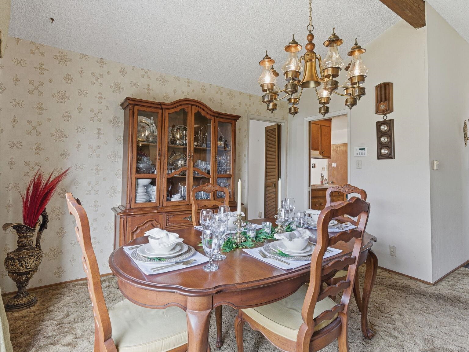 Detail Gallery Image 18 of 60 For 836 Hawthorne Dr, Rodeo,  CA 94572 - 4 Beds | 2 Baths