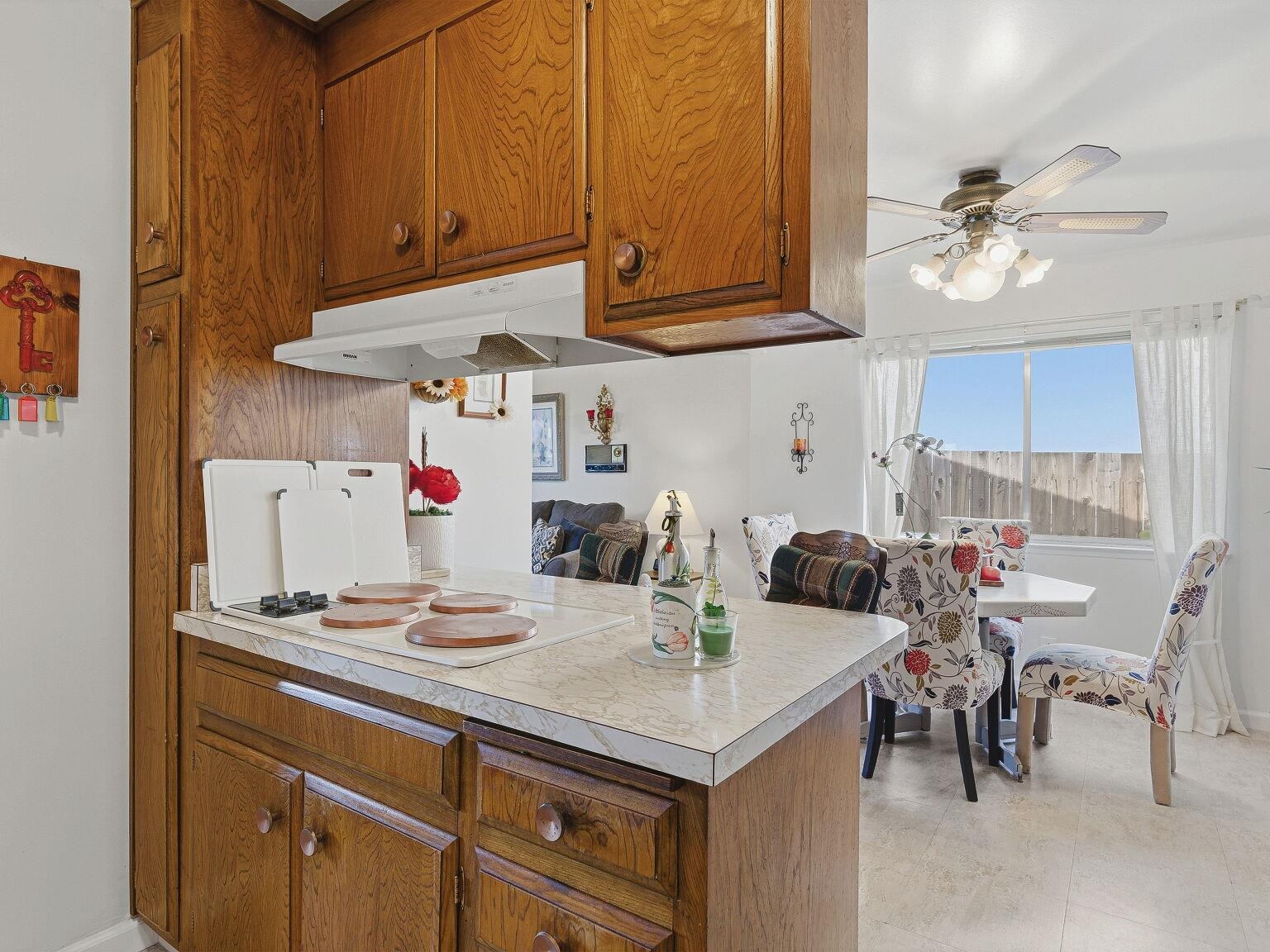 Detail Gallery Image 25 of 60 For 836 Hawthorne Dr, Rodeo,  CA 94572 - 4 Beds | 2 Baths