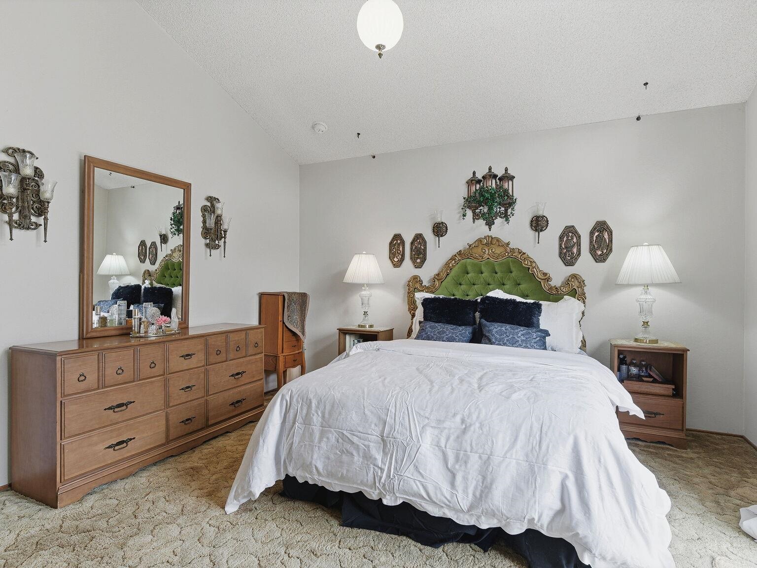 Detail Gallery Image 34 of 60 For 836 Hawthorne Dr, Rodeo,  CA 94572 - 4 Beds | 2 Baths