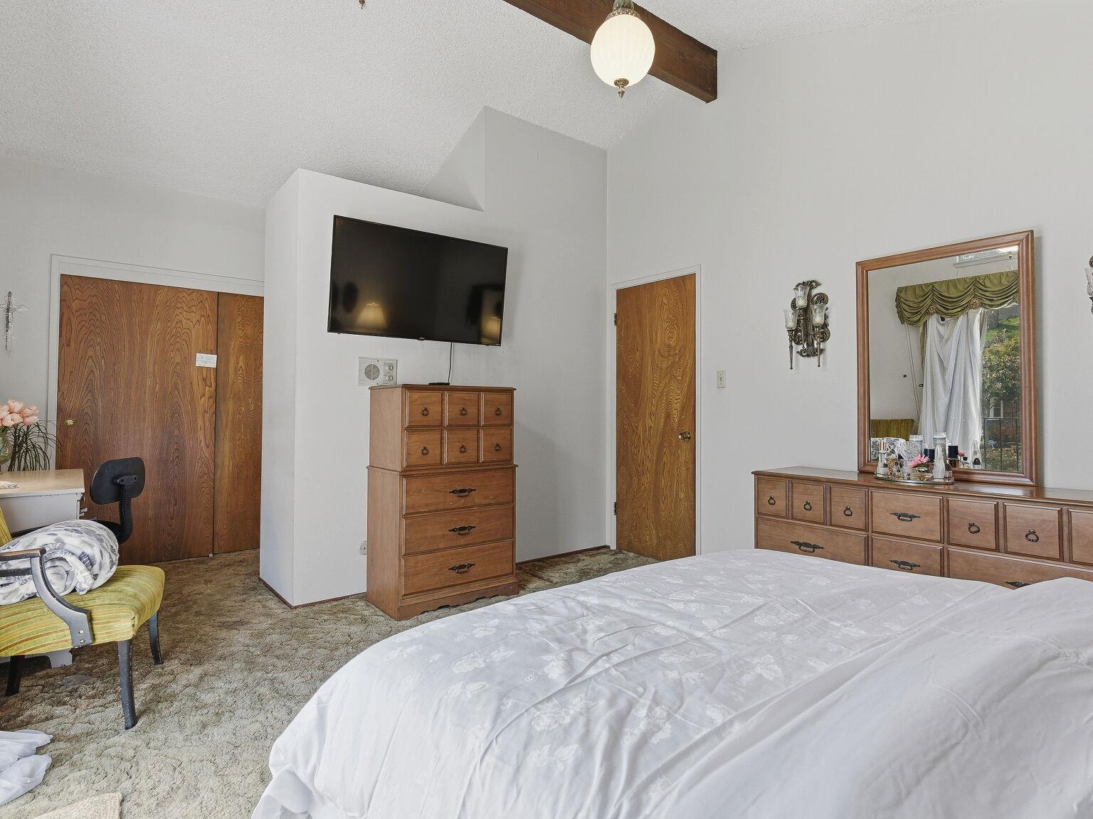 Detail Gallery Image 35 of 60 For 836 Hawthorne Dr, Rodeo,  CA 94572 - 4 Beds | 2 Baths