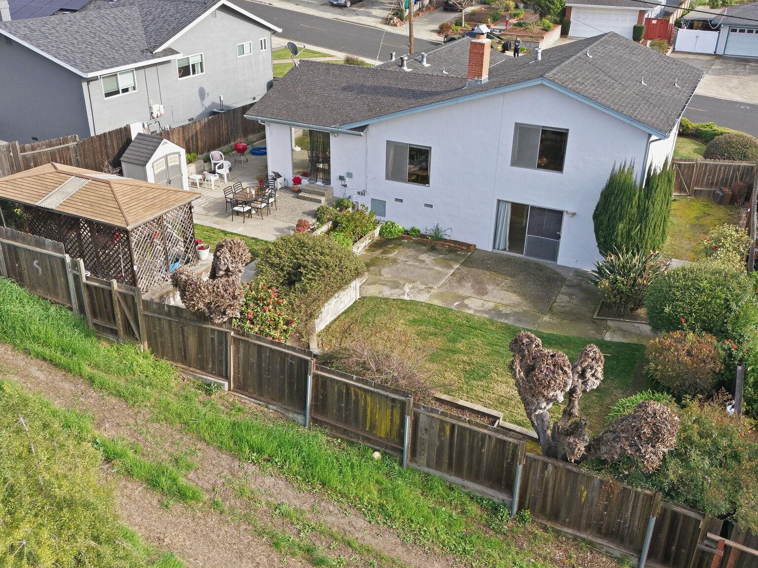 Detail Gallery Image 57 of 60 For 836 Hawthorne Dr, Rodeo,  CA 94572 - 4 Beds | 2 Baths