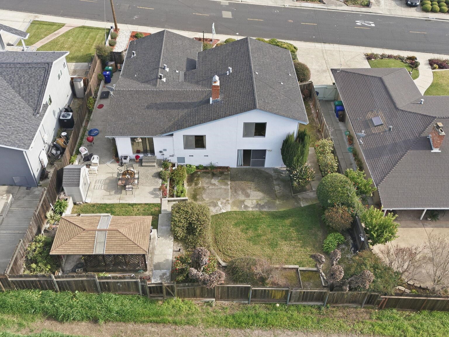 Detail Gallery Image 58 of 60 For 836 Hawthorne Dr, Rodeo,  CA 94572 - 4 Beds | 2 Baths