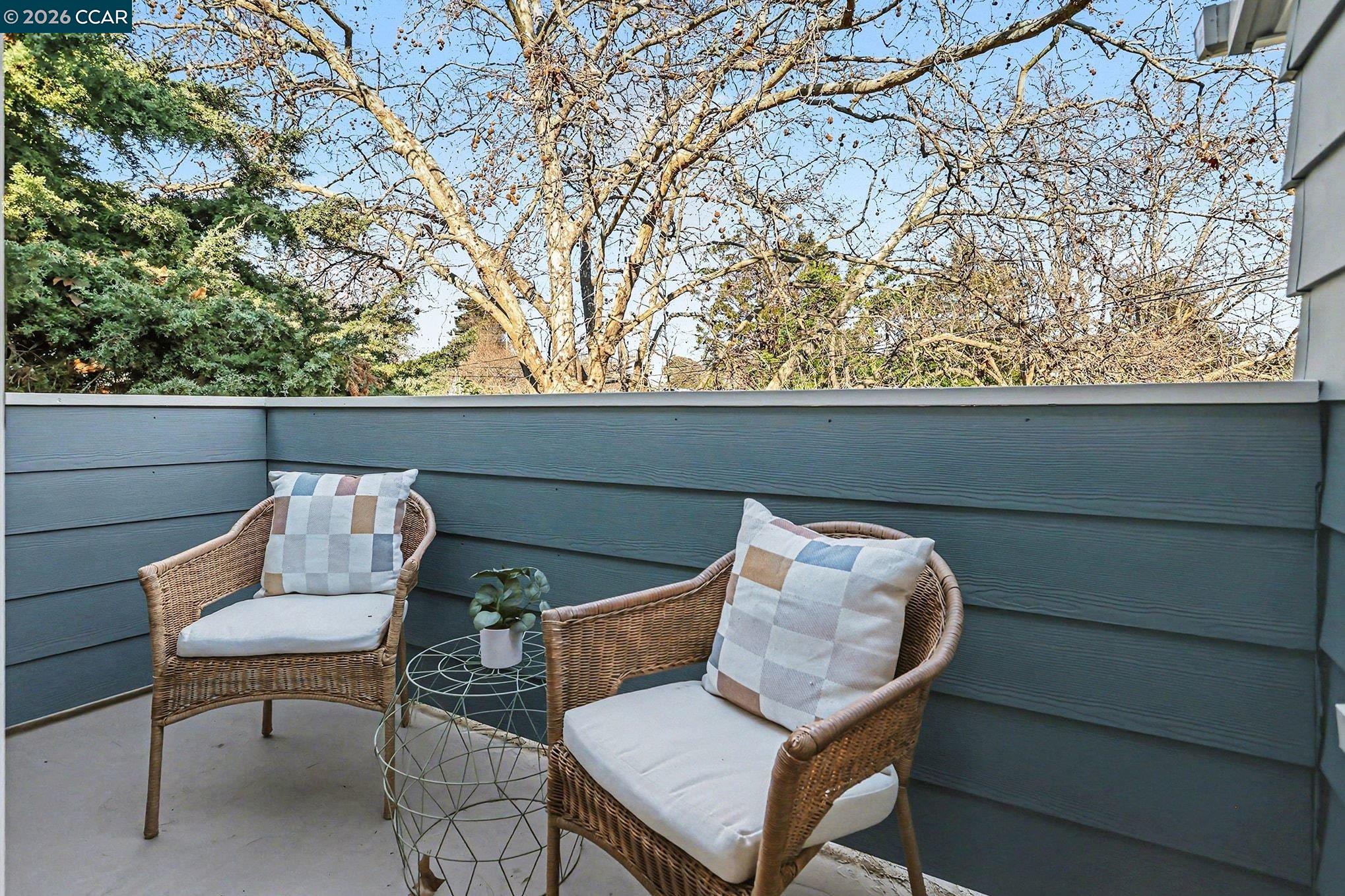 Detail Gallery Image 16 of 30 For 691 Rincon Rd, El Sobrante,  CA 94803 - 3 Beds | 2 Baths