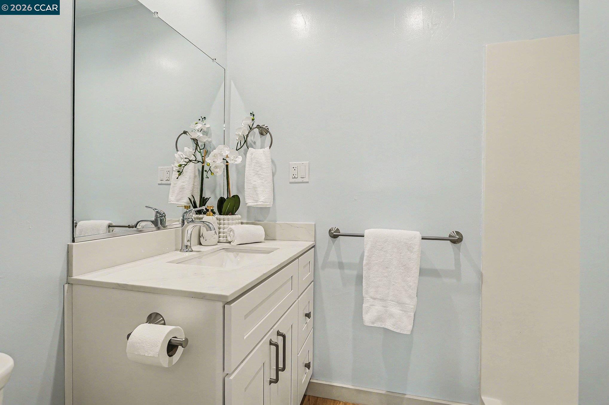 Detail Gallery Image 18 of 30 For 691 Rincon Rd, El Sobrante,  CA 94803 - 3 Beds | 2 Baths