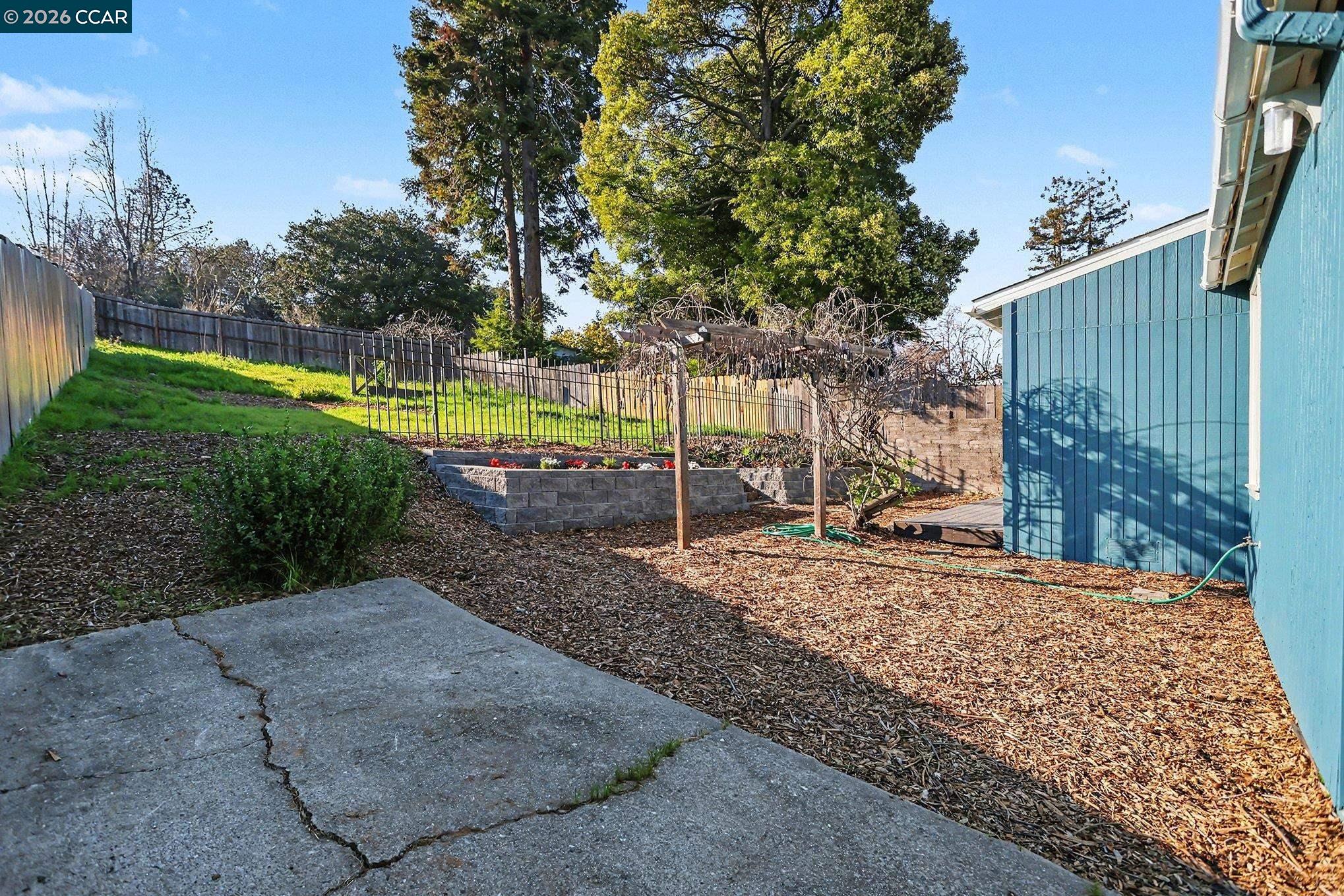 Detail Gallery Image 26 of 30 For 691 Rincon Rd, El Sobrante,  CA 94803 - 3 Beds | 2 Baths