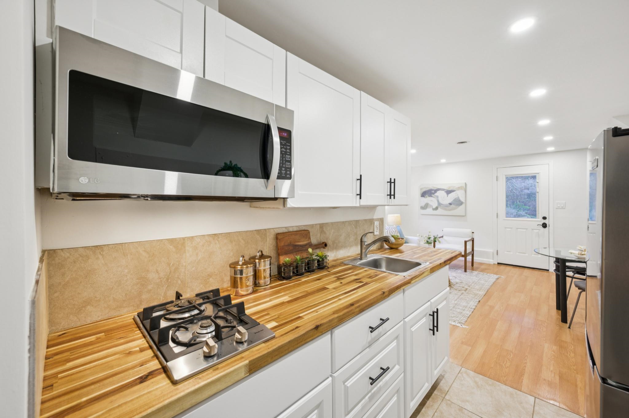 Detail Gallery Image 42 of 54 For 225 E Richmond Ave, Richmond,  CA 94801 - 3 Beds | 2/1 Baths